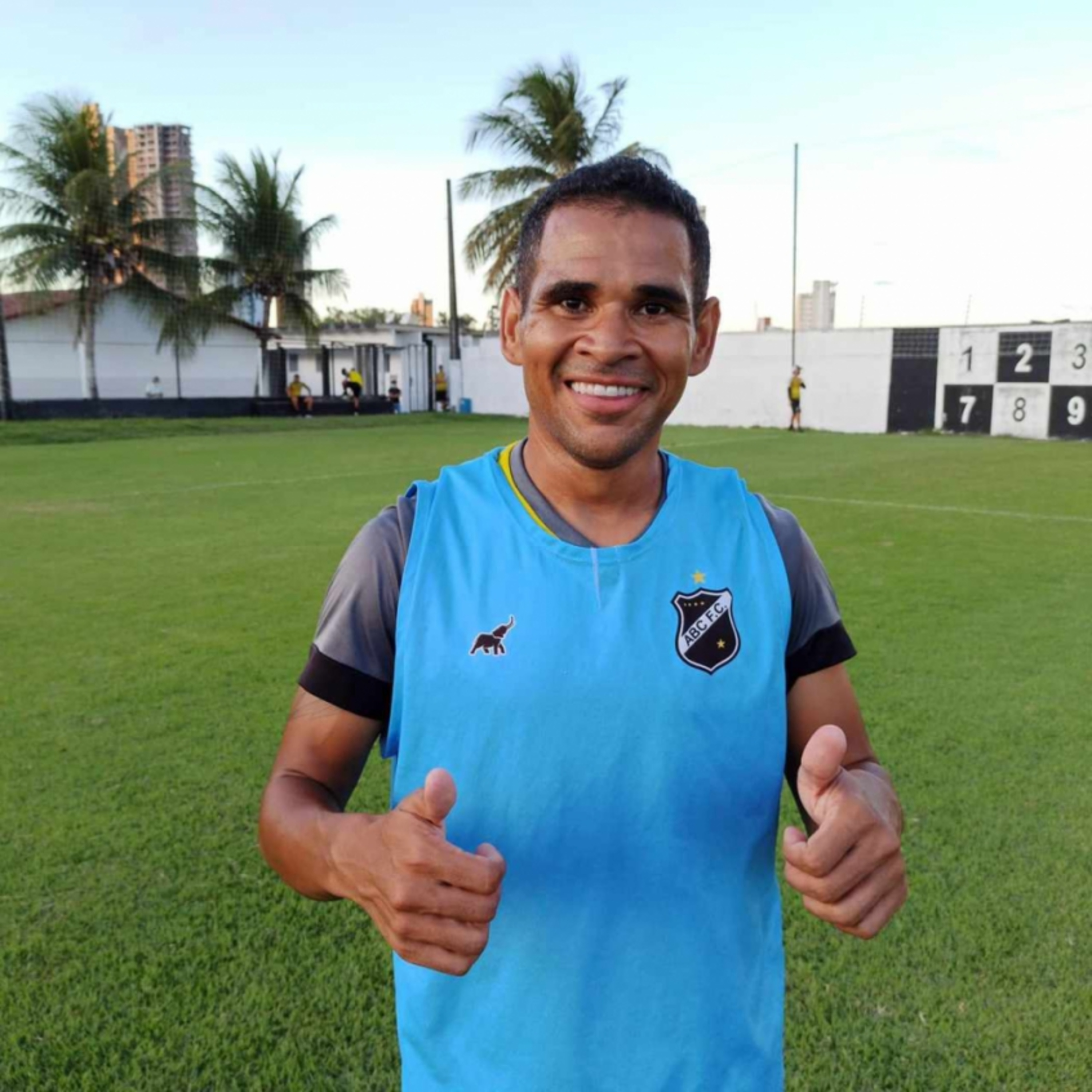 Ícaro Carvalho