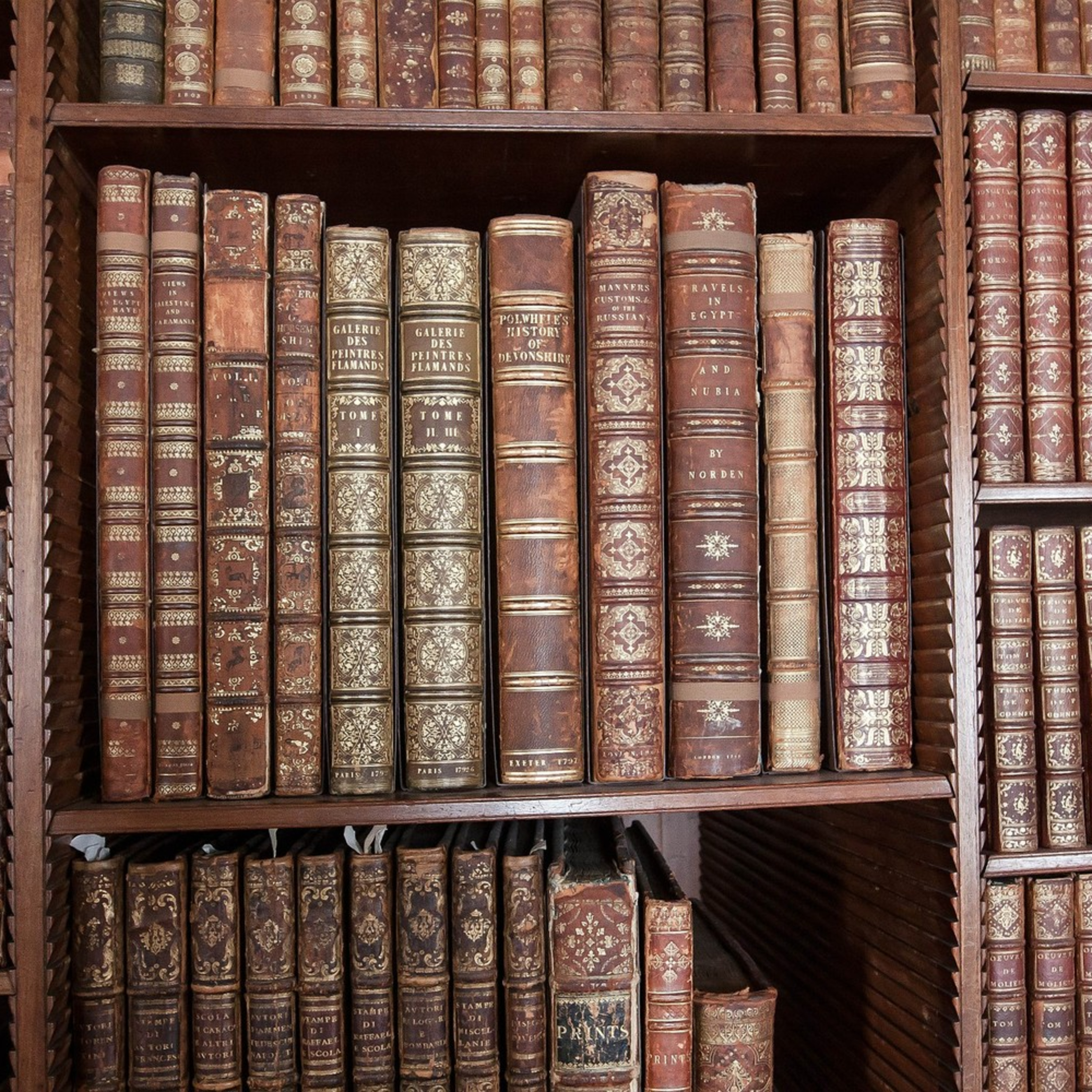 АУДИОПОМОЩЬ (12+)