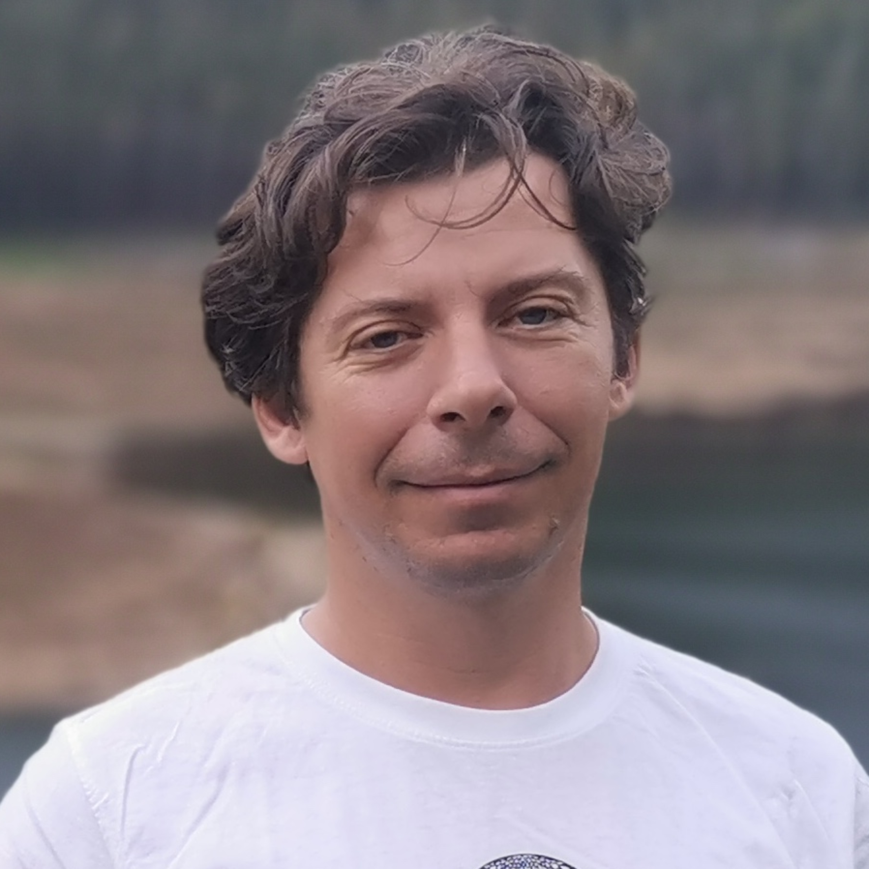 045: Cosmin Bârzan, despre cum poți să fii voluntar la alegerile parlamentare thumbnail