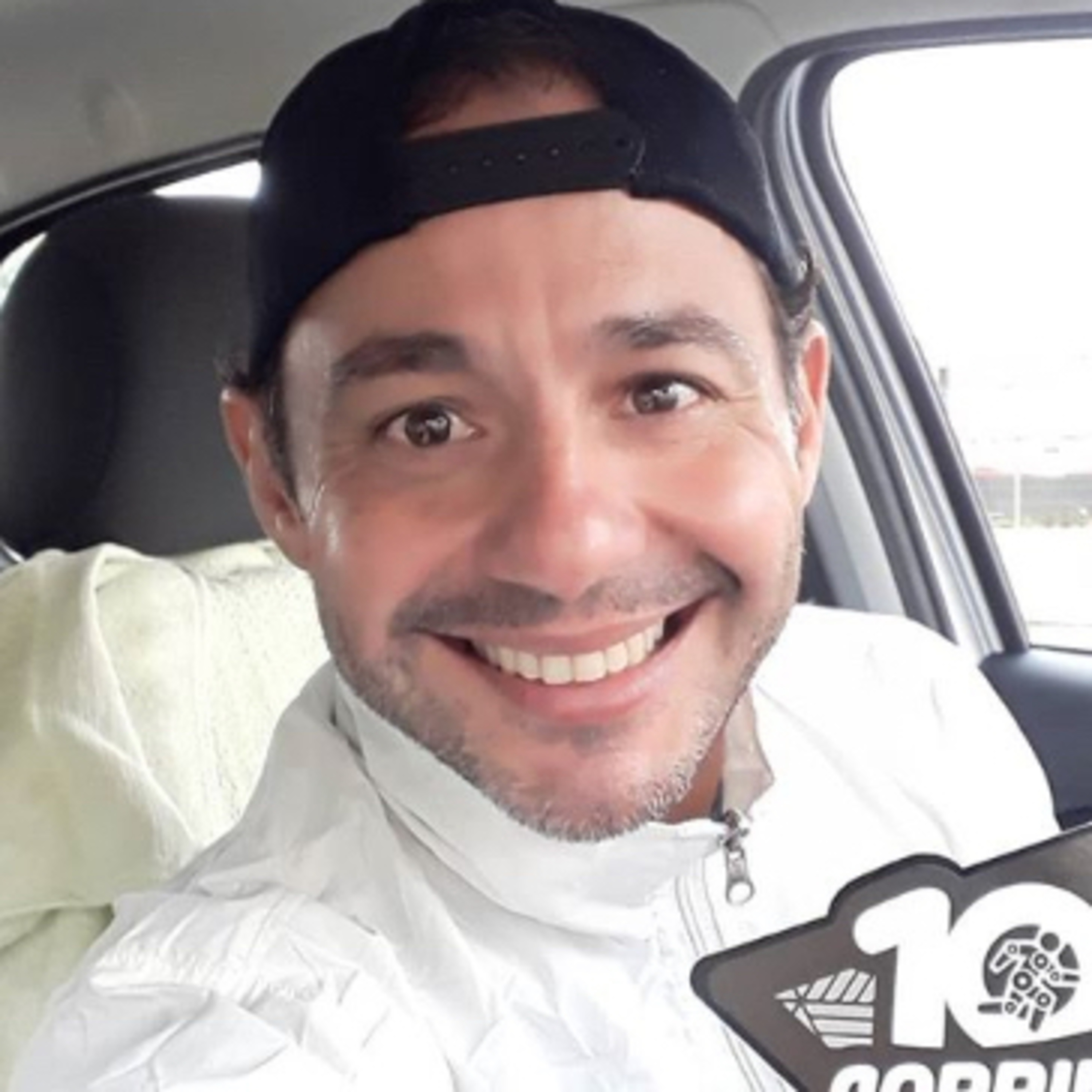 Triatleta autodidata Fabiano Martins fala das suas conquistas e de como superou o vício do esporte episode artwork