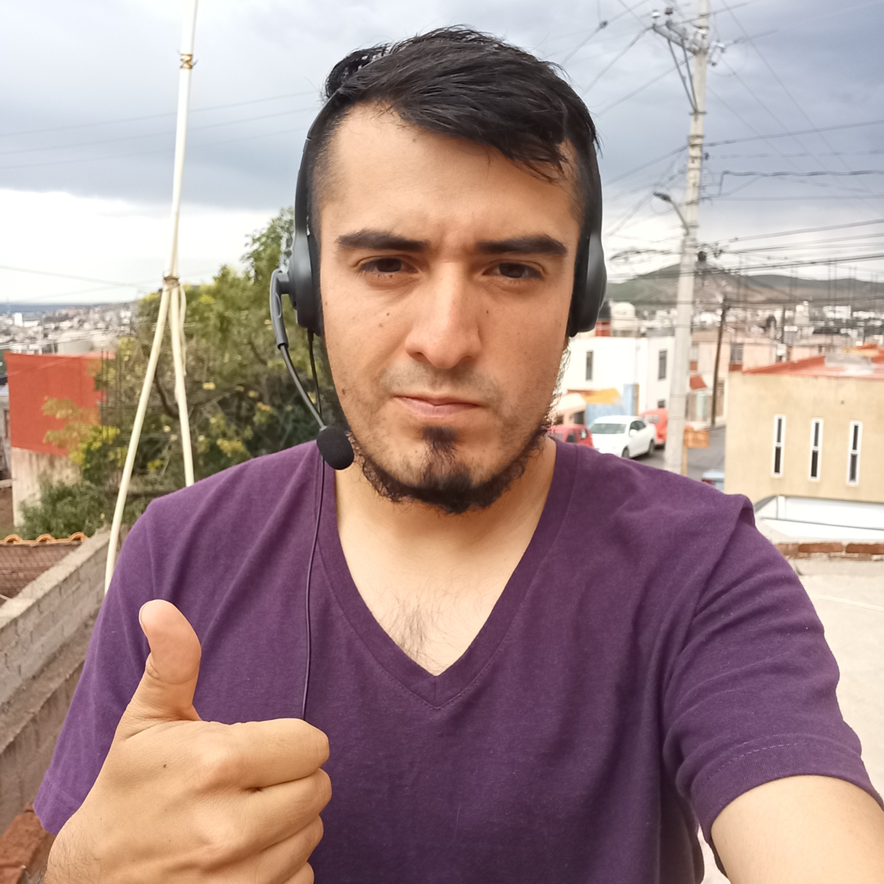 MARCO EDI AL HABLA