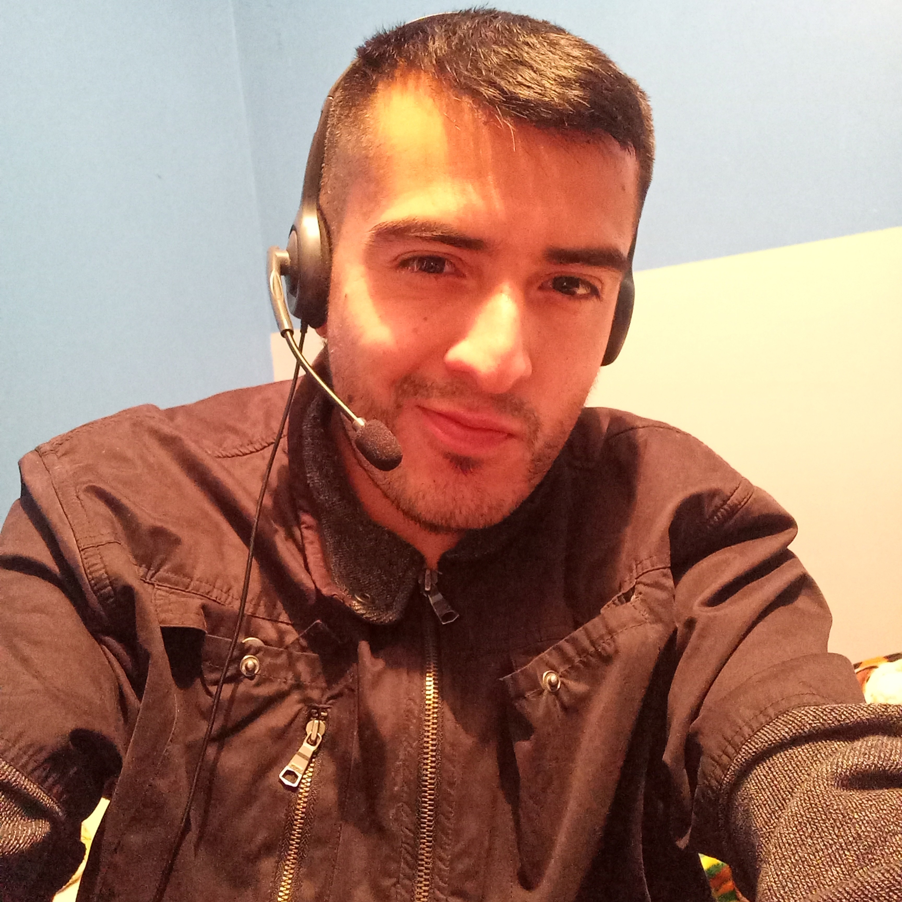 MARCO EDI AL HABLA