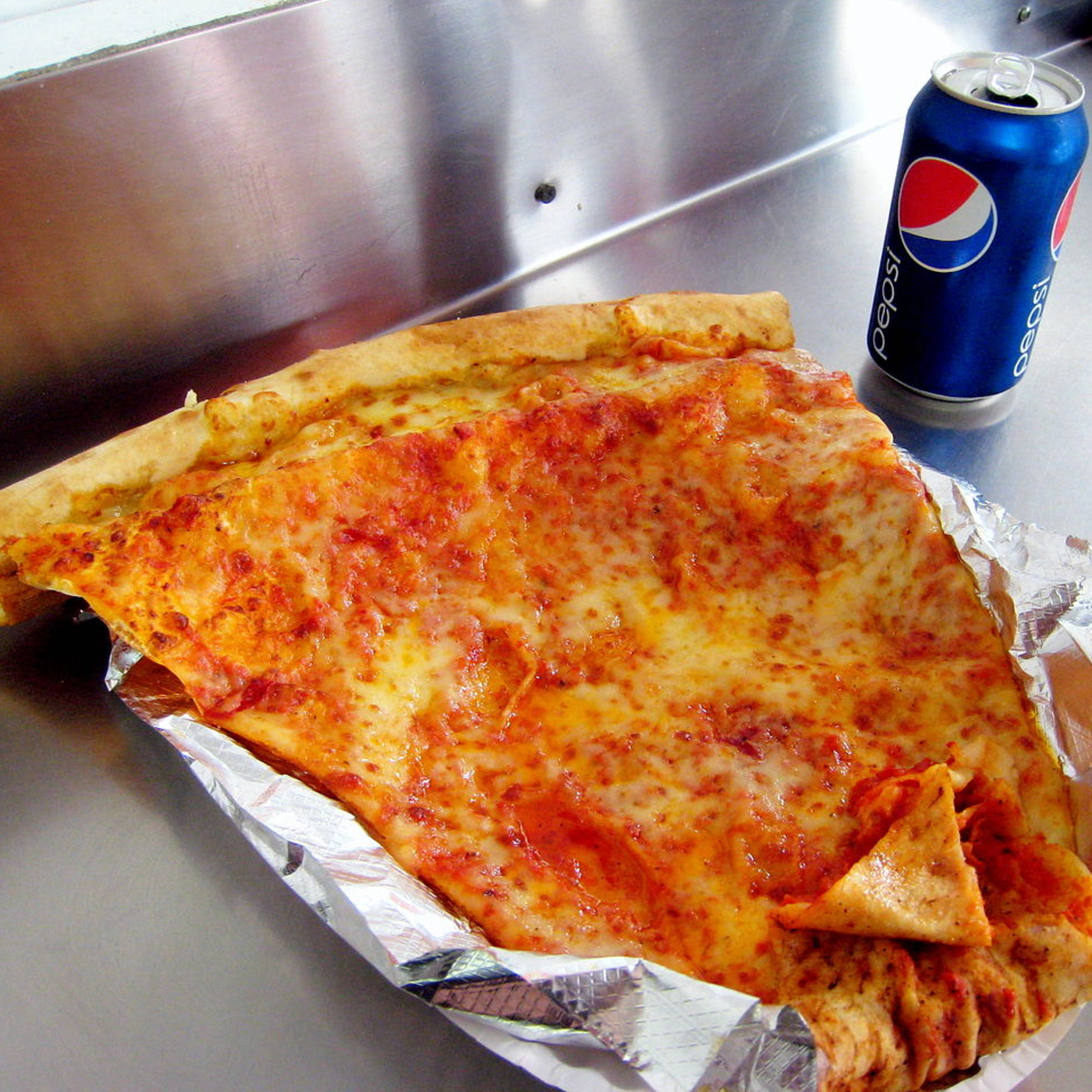THE QUEENS NEW YORKER EPISODE 185: THE HISTORY OF NEW YORK PIZZA PART 3