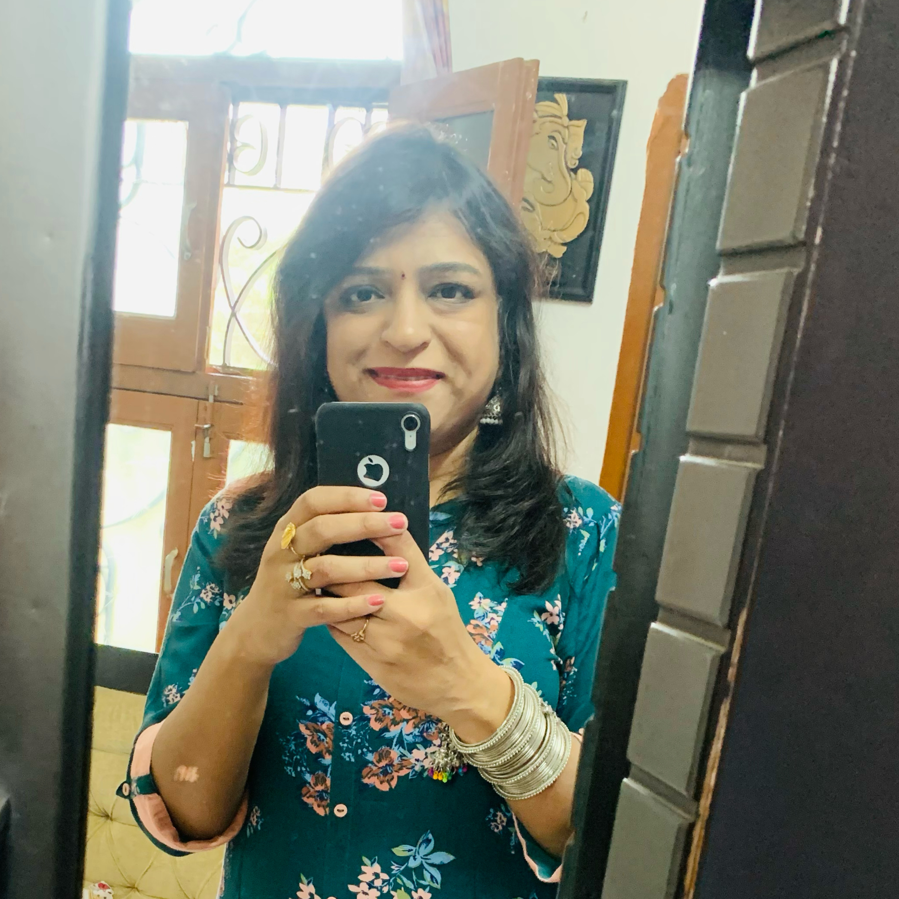 Bewafa tera yuh muskurana Jubin Nautiyal song female cover by Martina Motwani 
