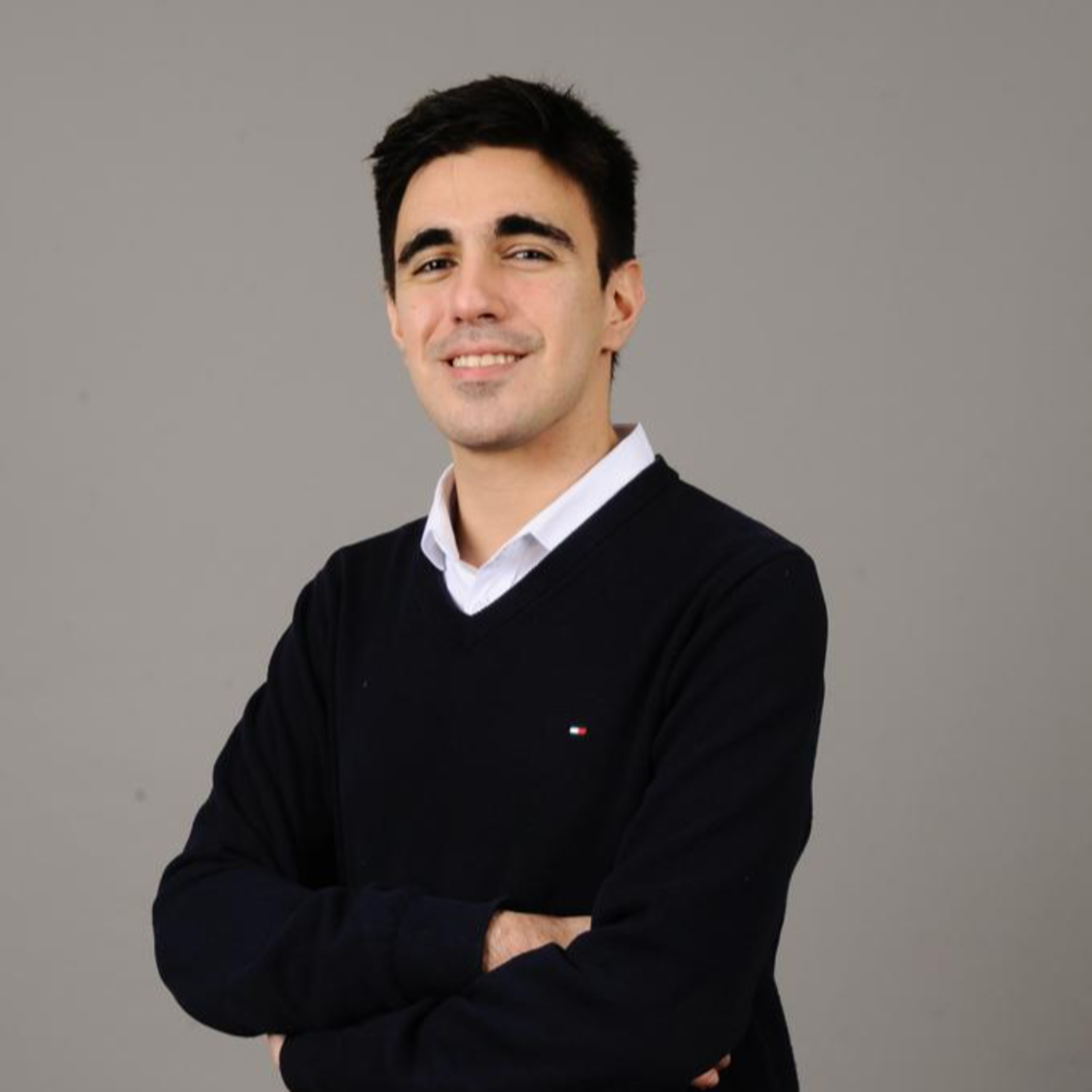 ¿Qué periodista de farándula se reunió con Lacalle Pou? Además, nuevo ciclo en canal 12 y la posible conductora de Bake off Uruguay episode artwork