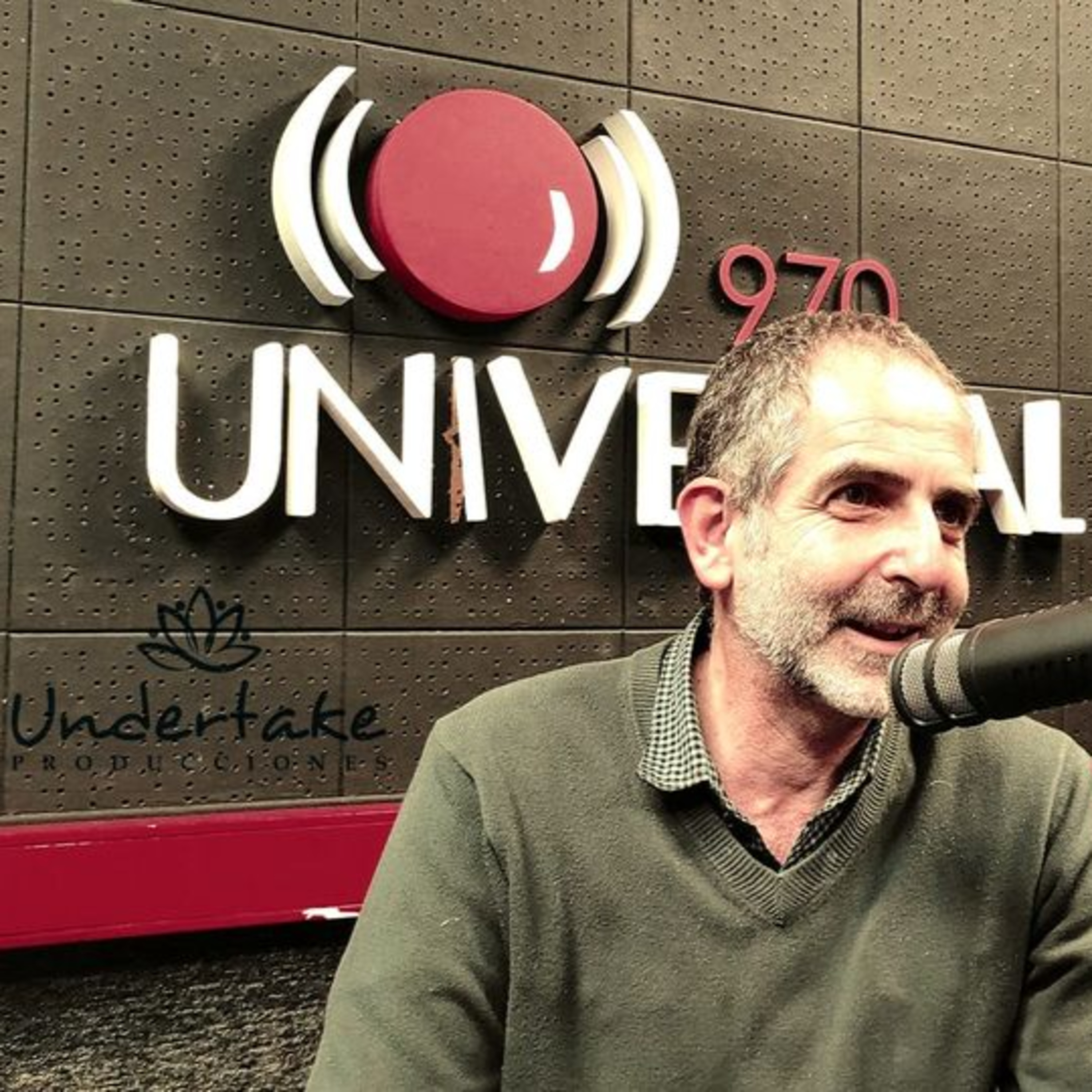 Leonardo Haberkorn: desde Nino Gavazzo que lo echó en una entrevista al desprecio de Gregorio Álvarez (21/10/2021) episode artwork
