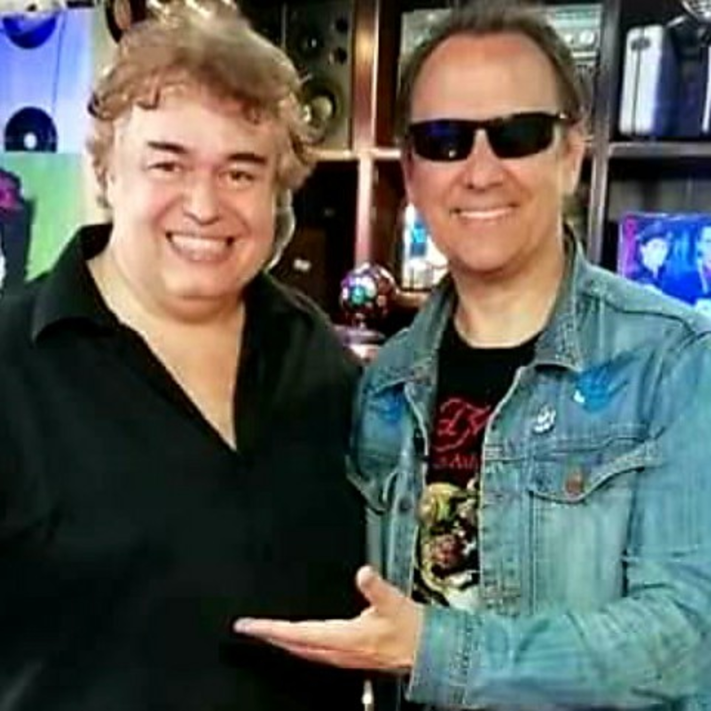 Piro Pendas 🎤 🇨🇺 & DJ César Cosío 🎧