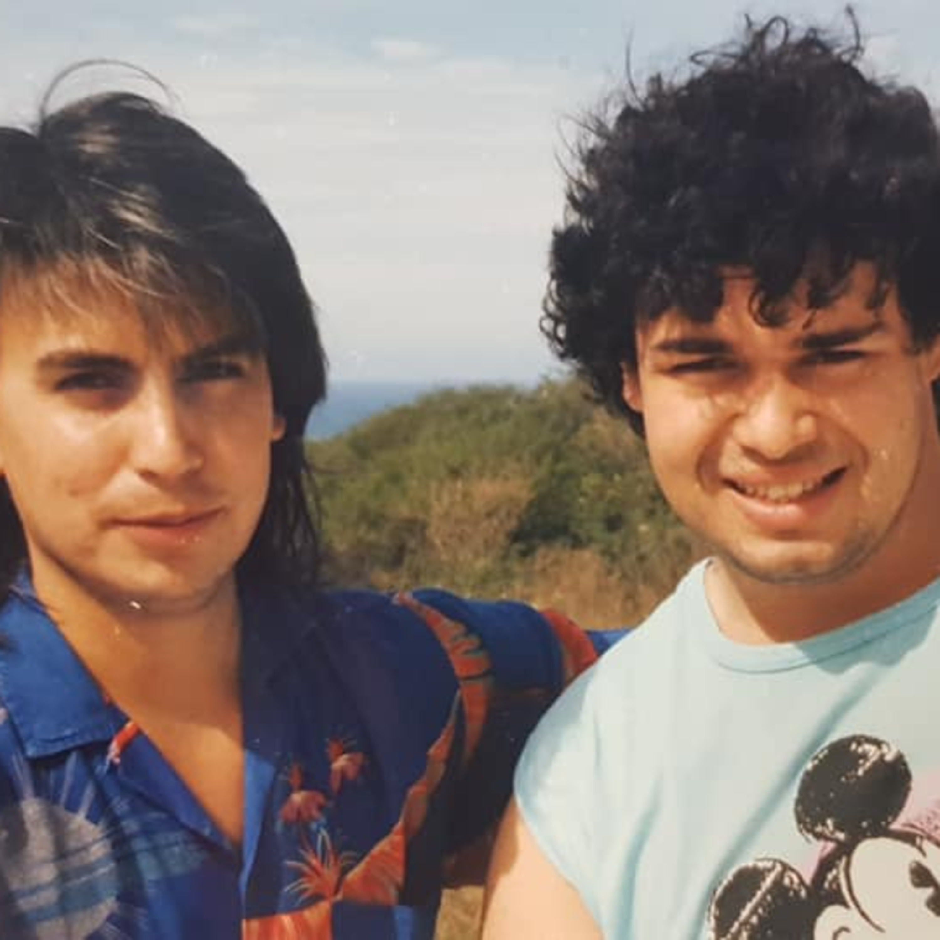 DJ César Cosío & Arturo Ybarra 🎸(3 Visita)