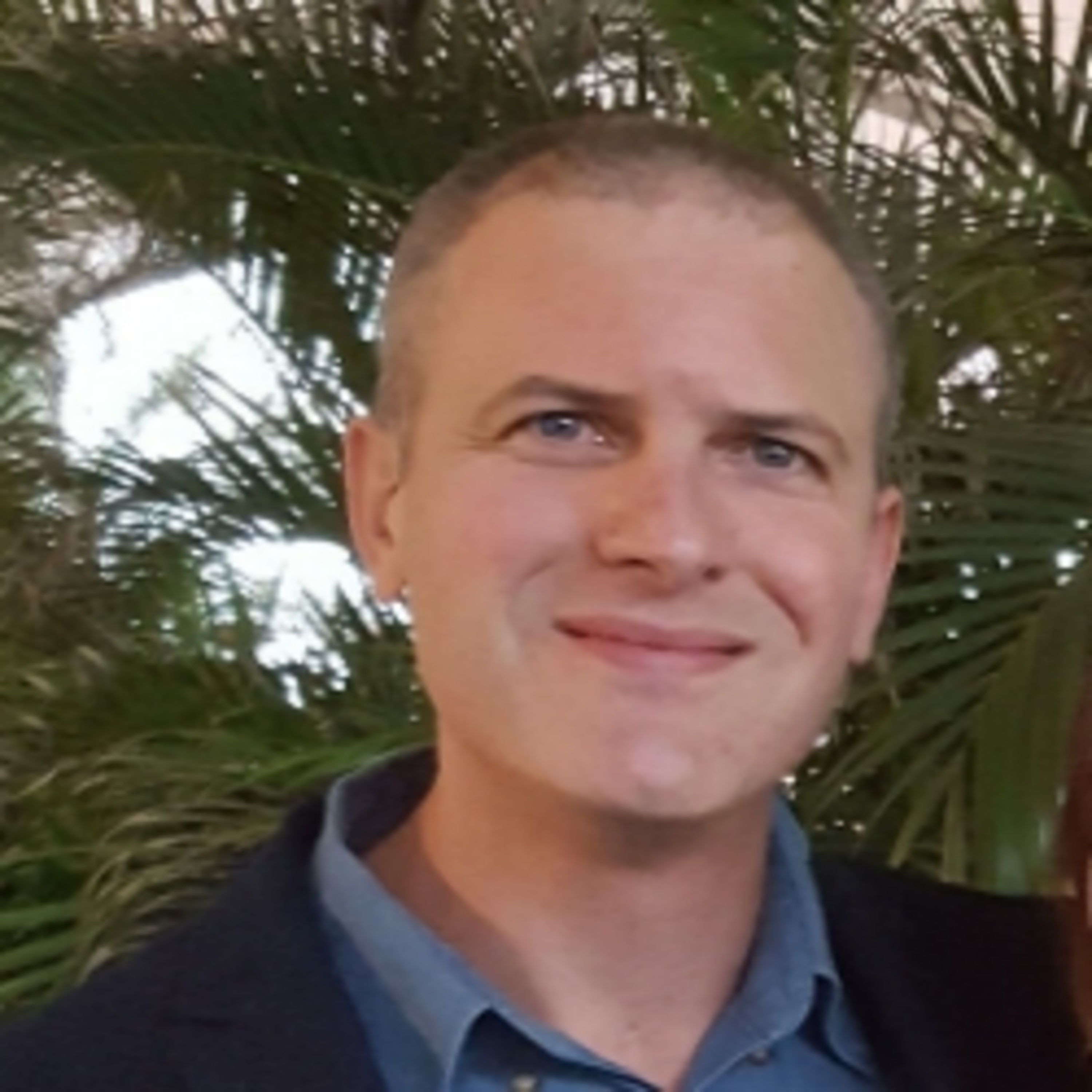 Data Futurology - Leadership And Strategy in Artificial Intelligence, Machine Learning, Data Science