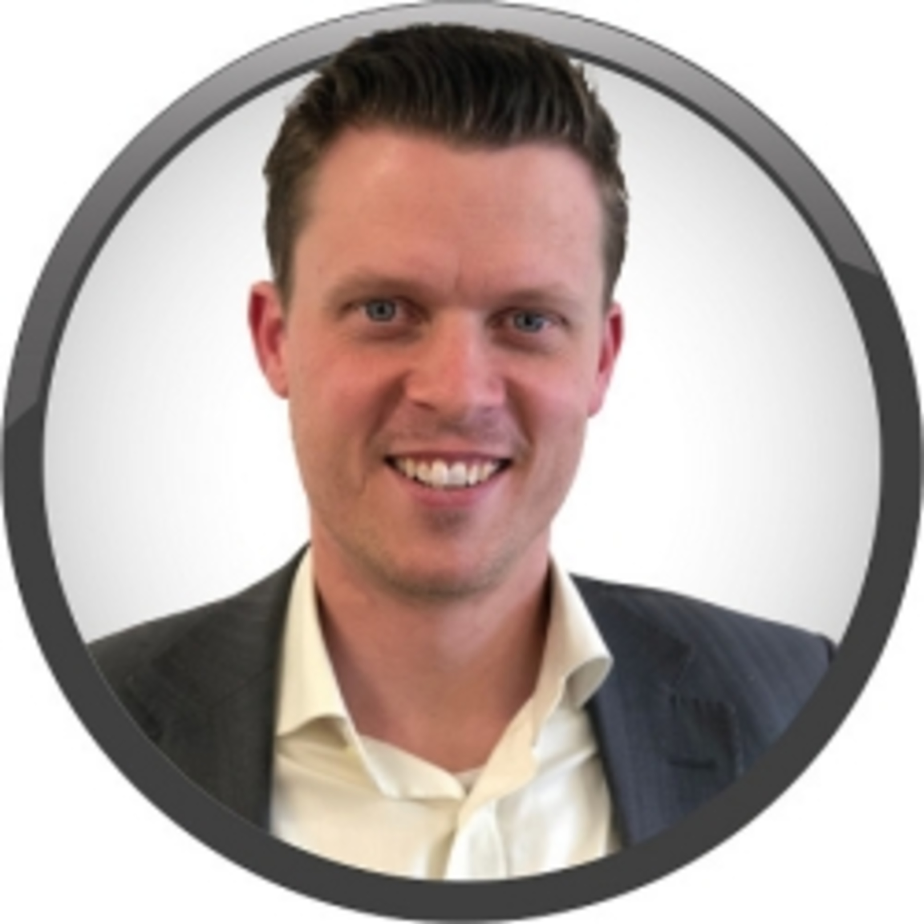 #72 Focusing on Simplification to Solve Data Science Roadblocks with Evan Shellshear – Head of Analytics episode artwork
