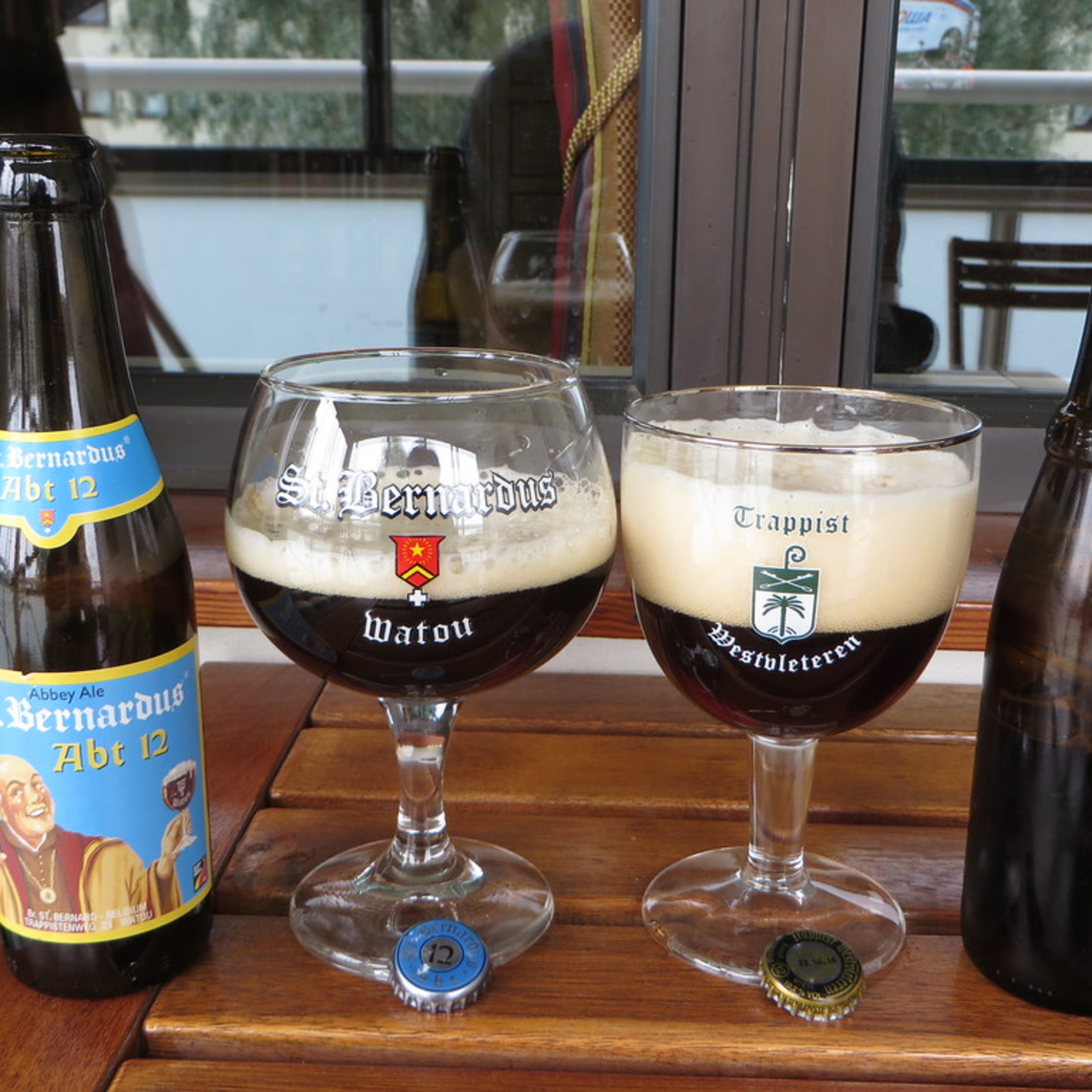 De Bierbroeders & Friends