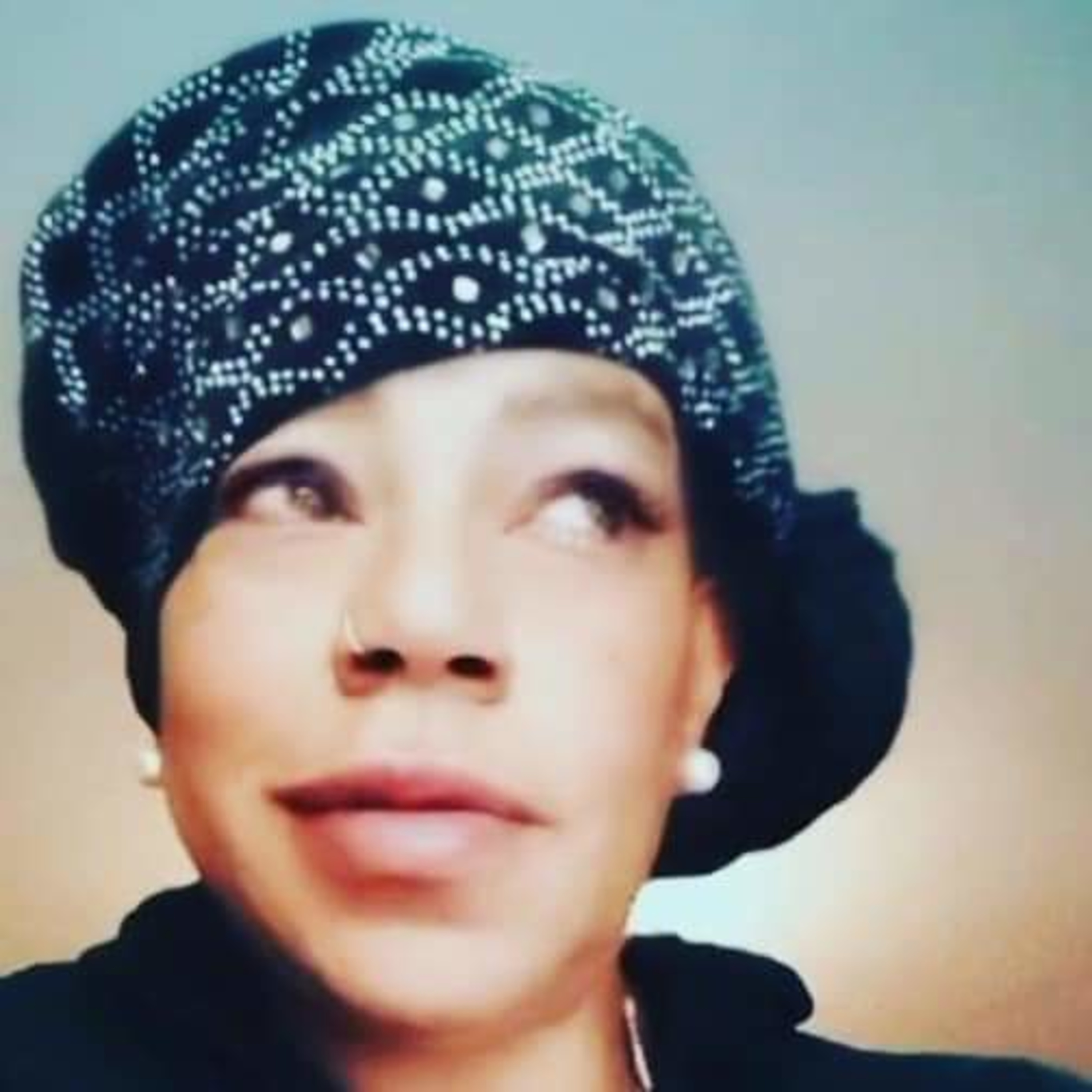 The Honeycomb PODCAST With Regina \