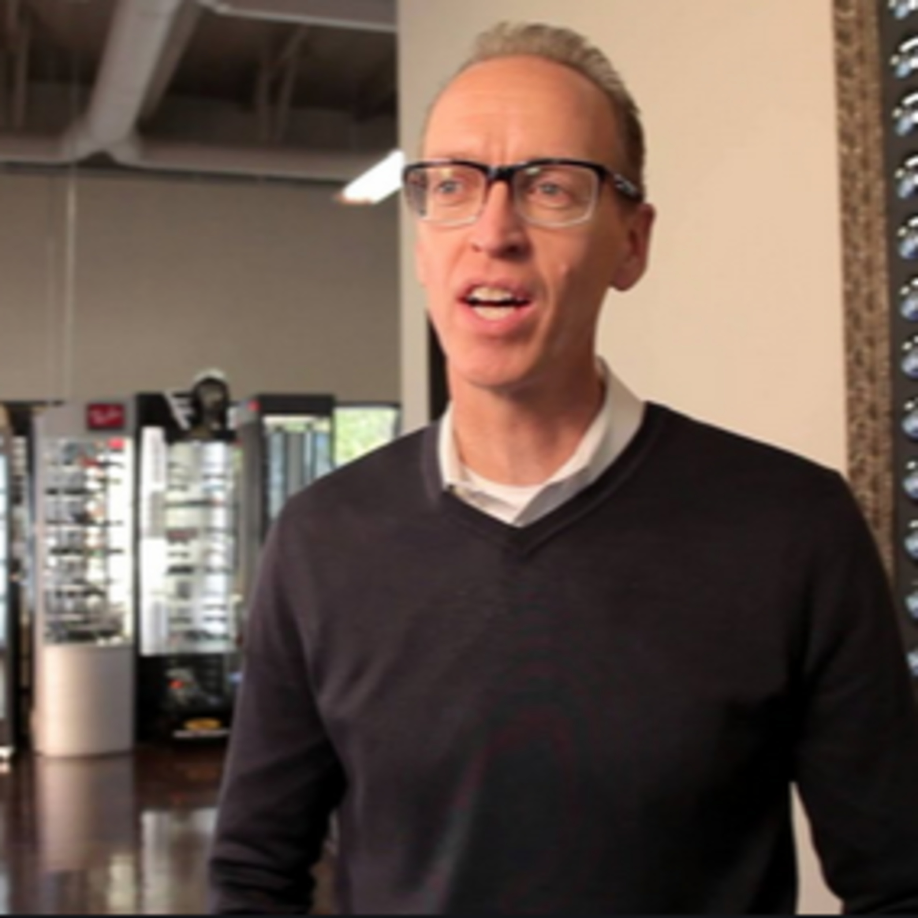 The Sports Deli Featuring Dan Bruton, President of SportRx and Former Marketing Director for MJ, Kobe, Tiger Woods & Peyton Manning, & Wayne Gretzky. episode artwork