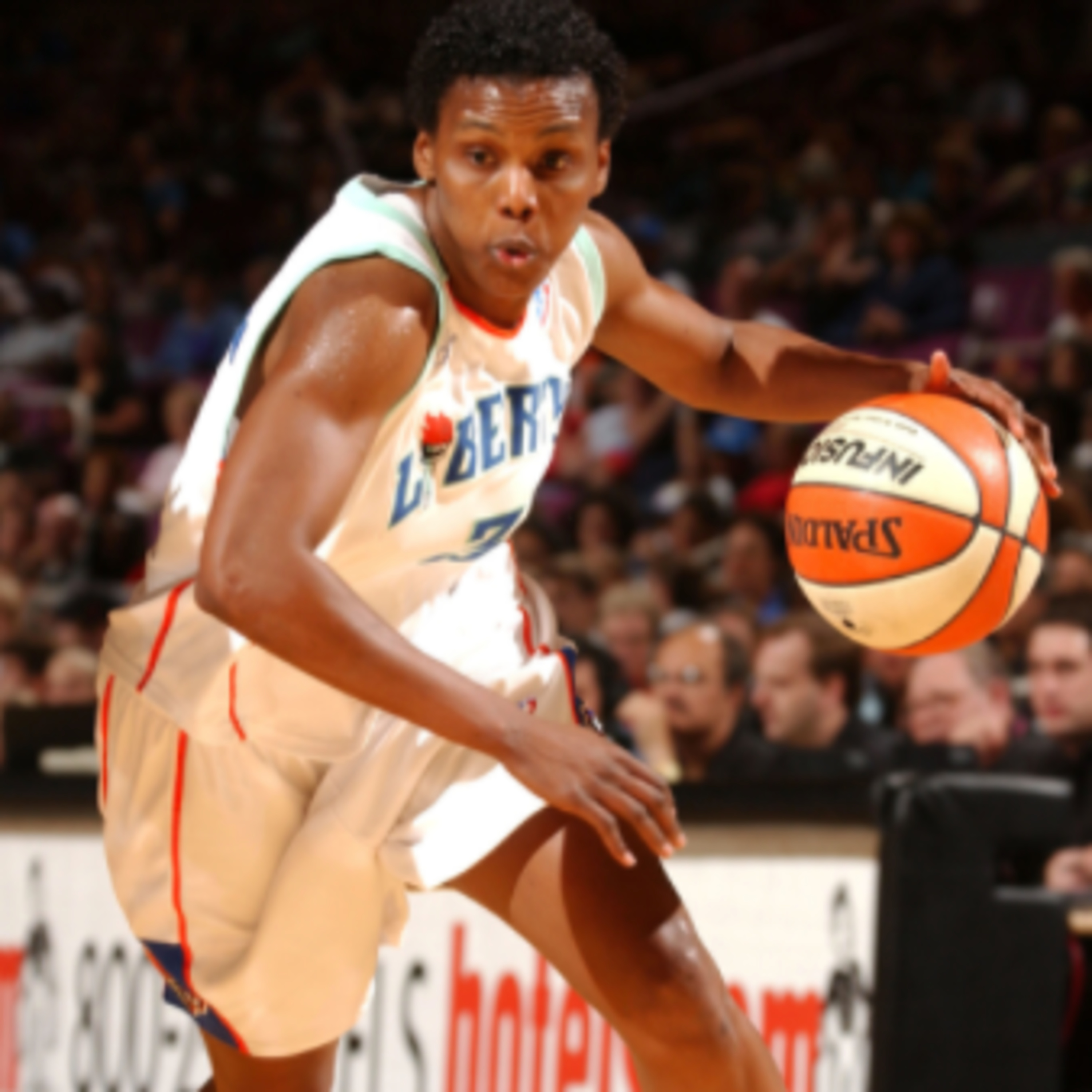 Crystal Robinson - Former WNBA Player and Coach, Author, and Speaker episode artwork