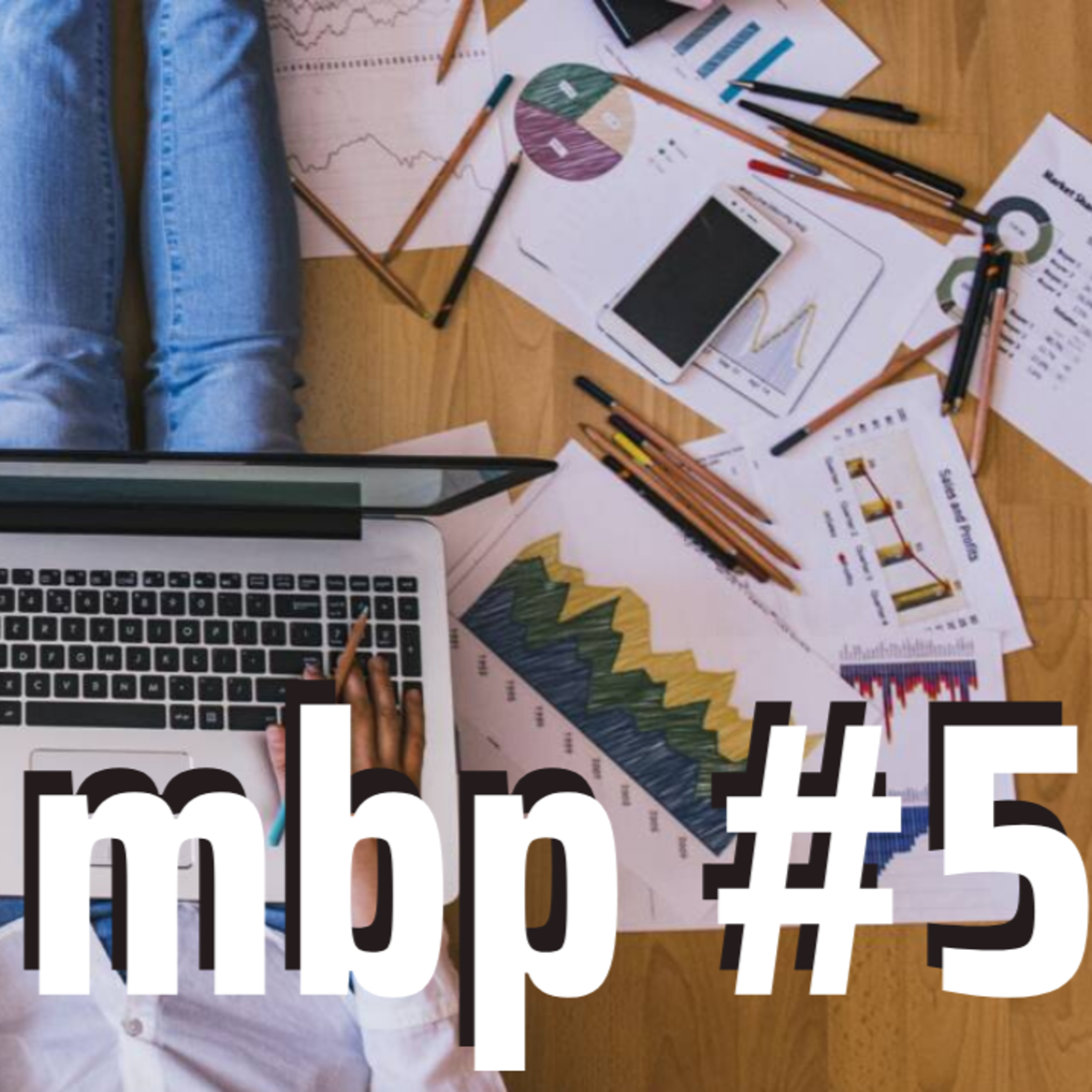 Momo\'s Bizarre Podcast