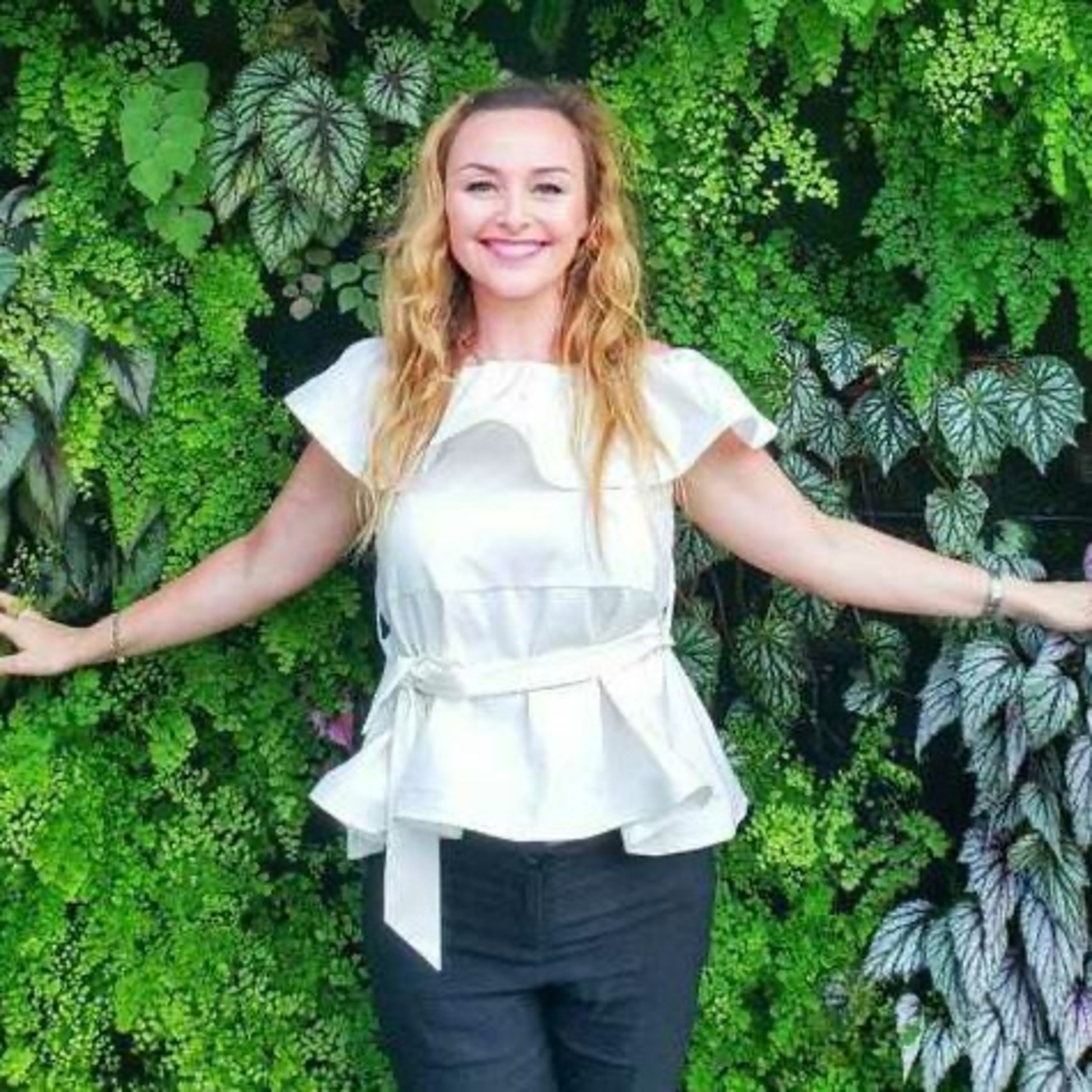 ETJC 60: How to travel the world and make money vlogging?