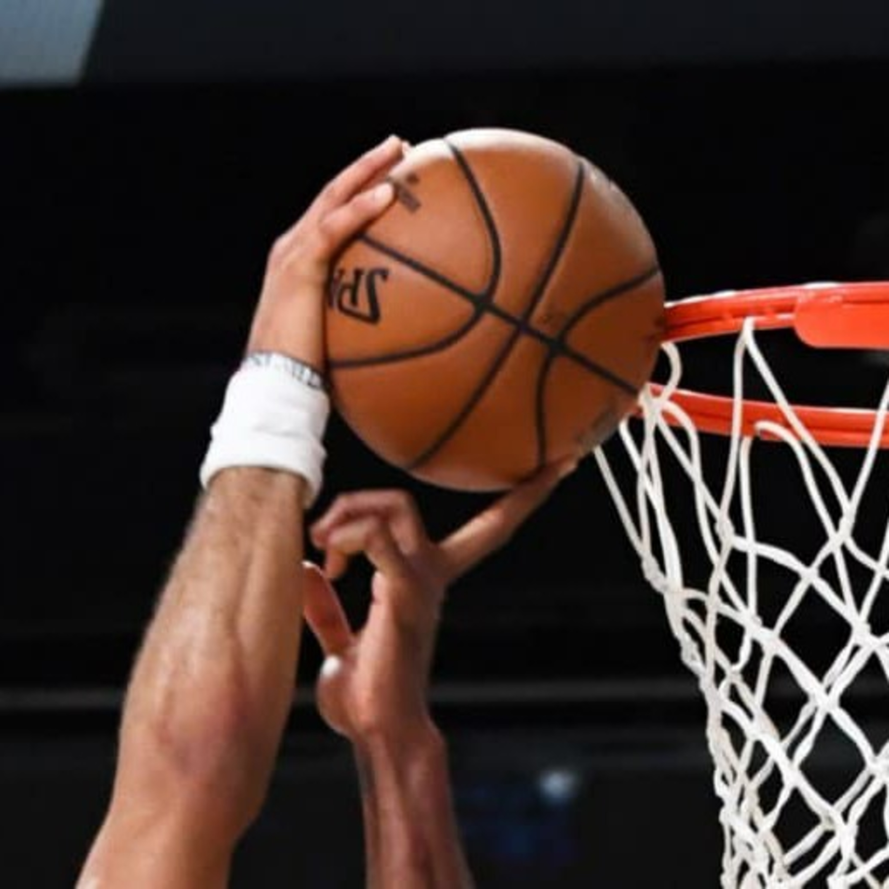 RadioHOF BASKET
