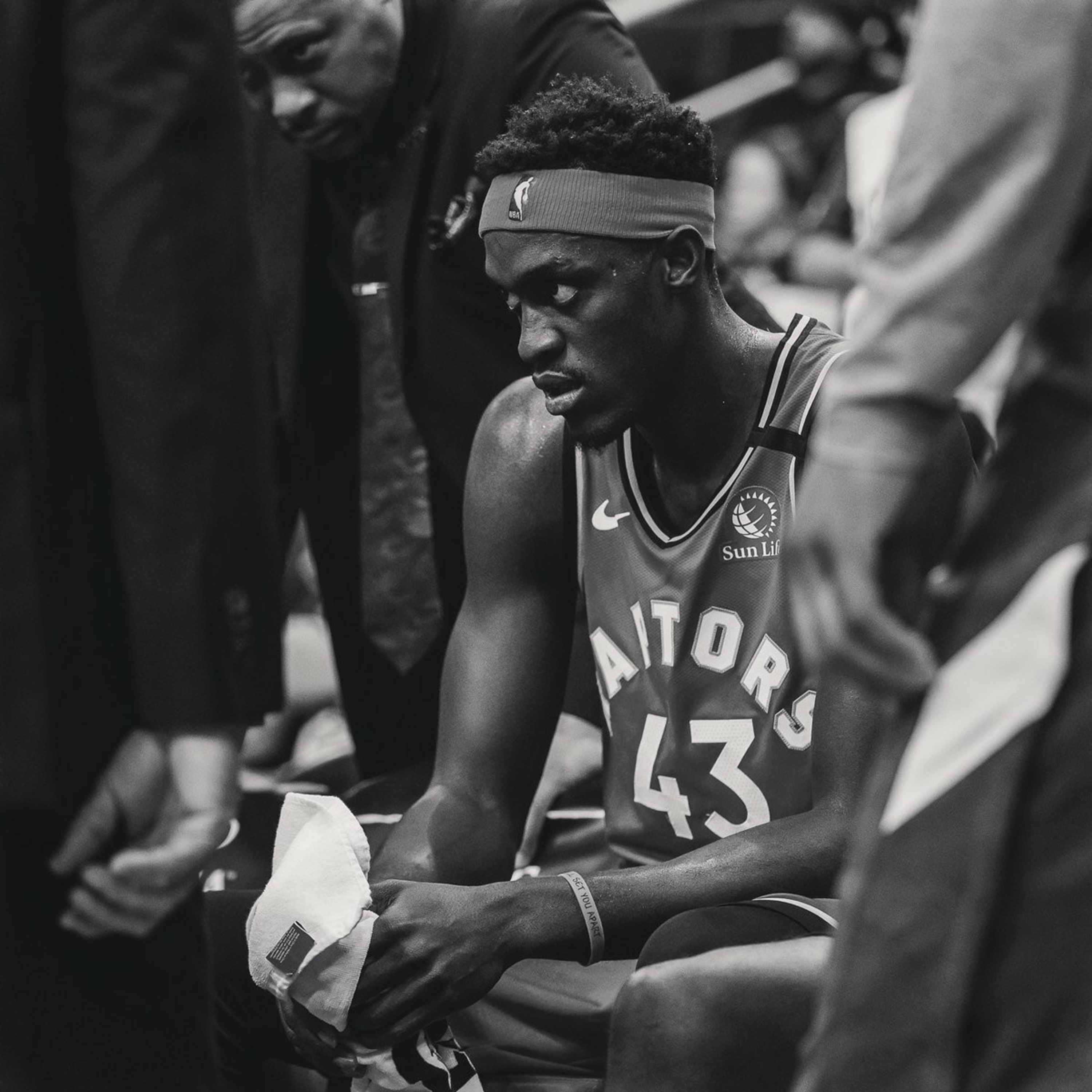 RadioHOF BASKET