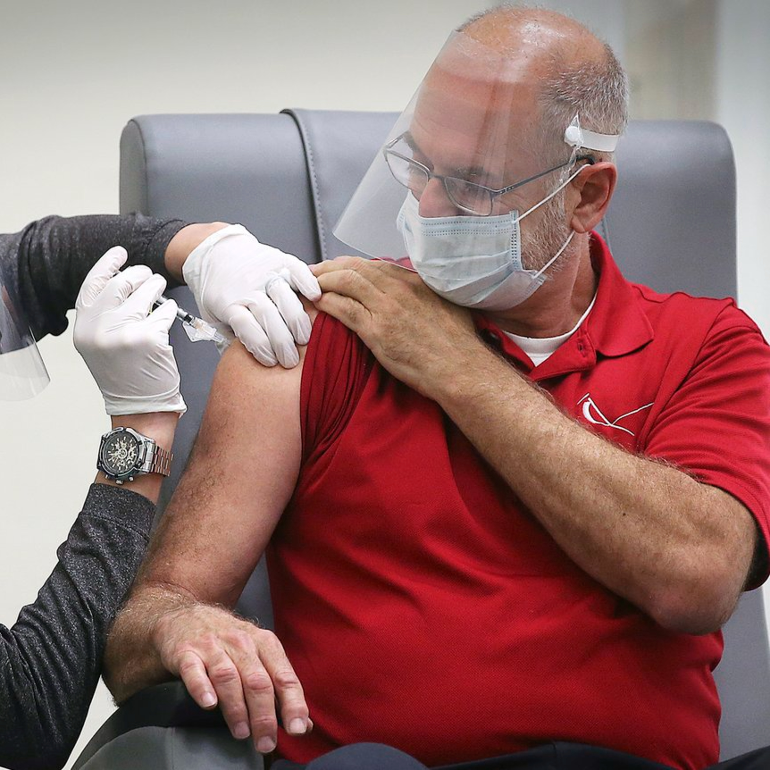 Windsor's Inside Pulse - Bonus Dec 22, 202 Episode - Mike Cardinal Interview - Second person in Windsor to receive Covid-19 vaccine and retirement home operator.  episode artwork