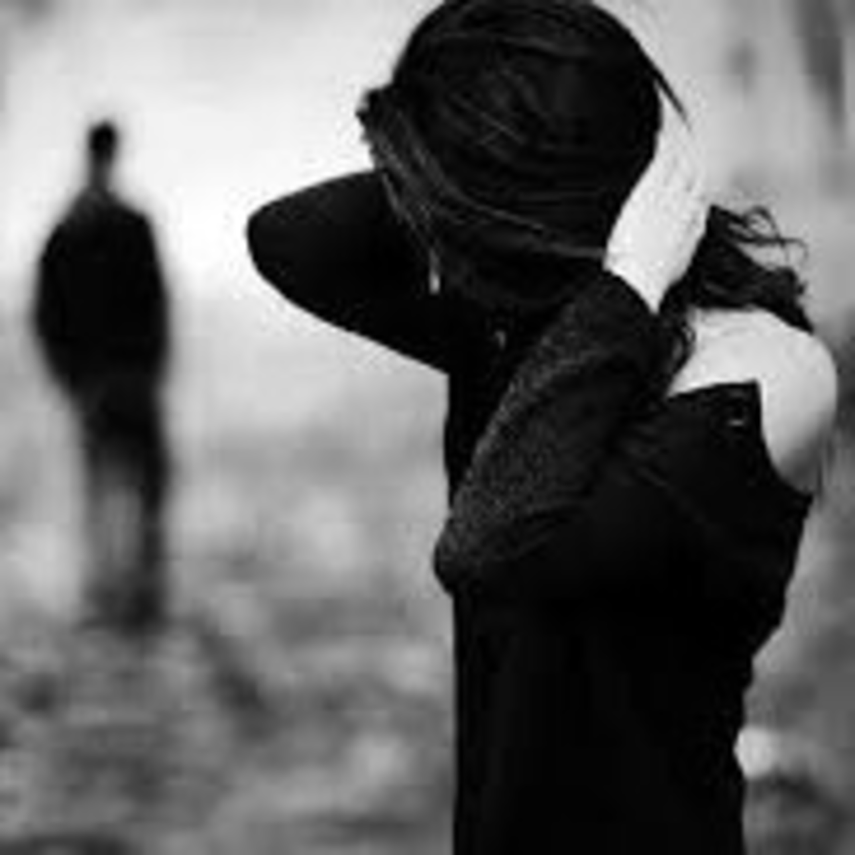 KARMINNA TAPIA                             Poesía   Amor y Odio