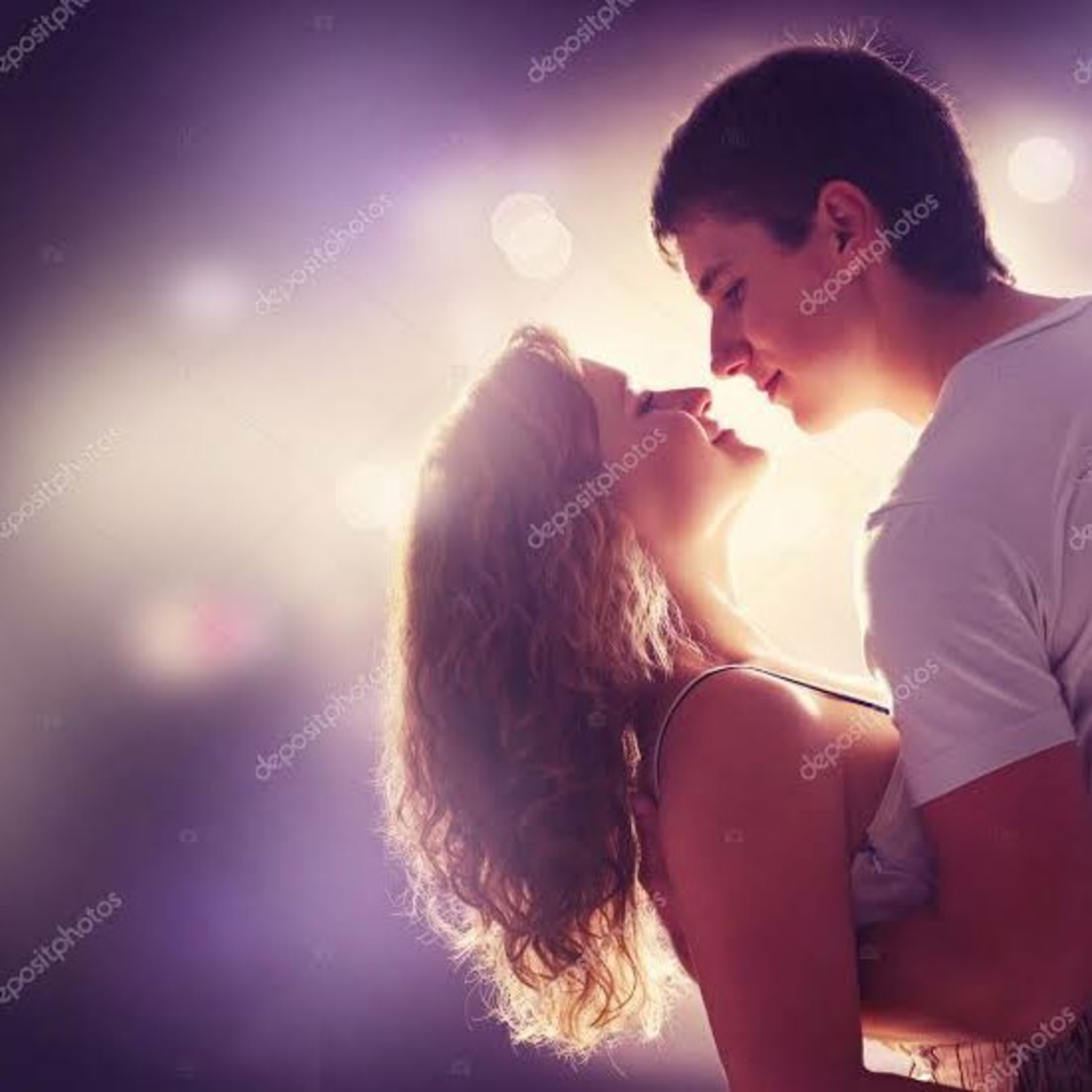 KARMINNA TAPIA                             Poesía   Amor y Odio