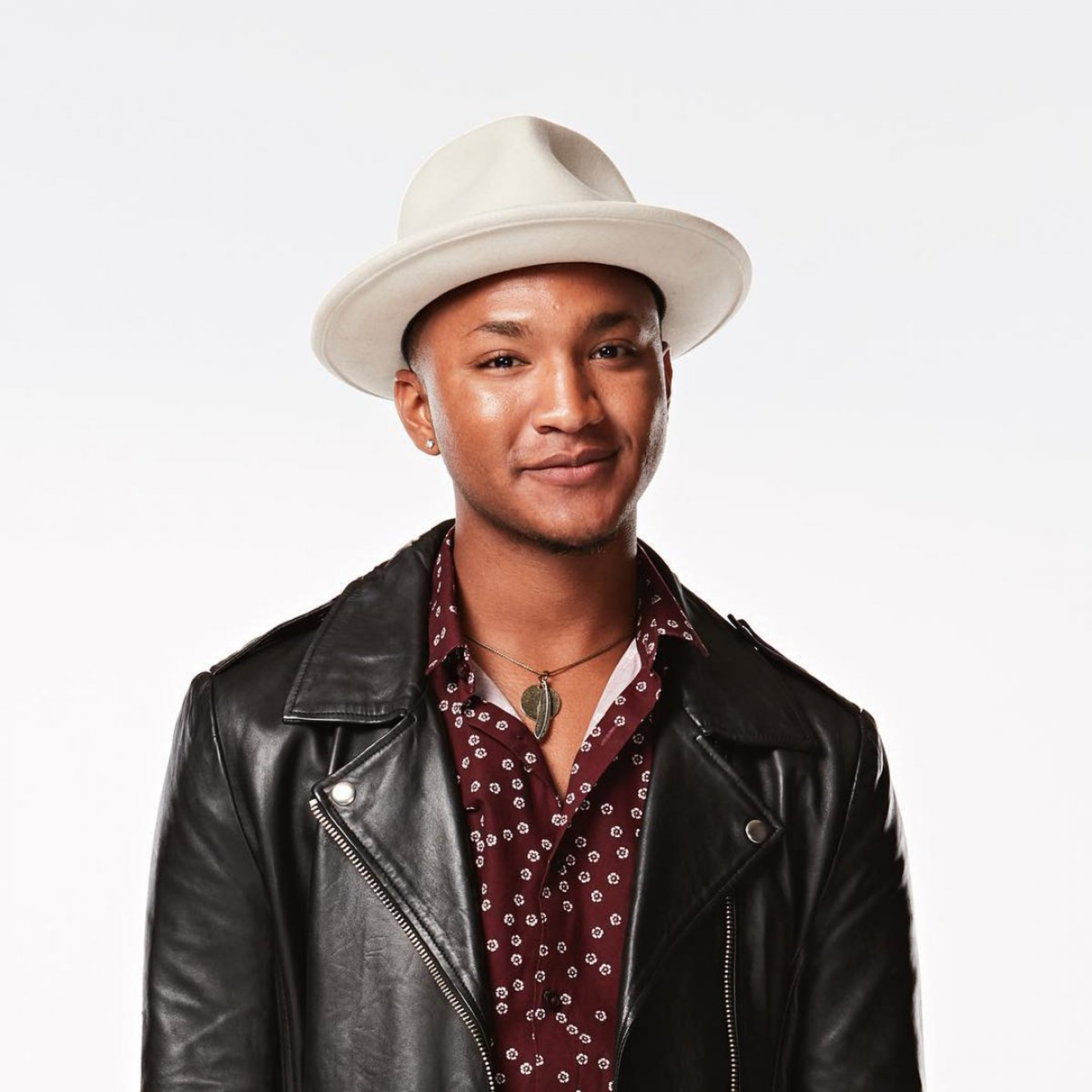 Eric Lyn NBC's The Voice Throwback 2017 episode artwork