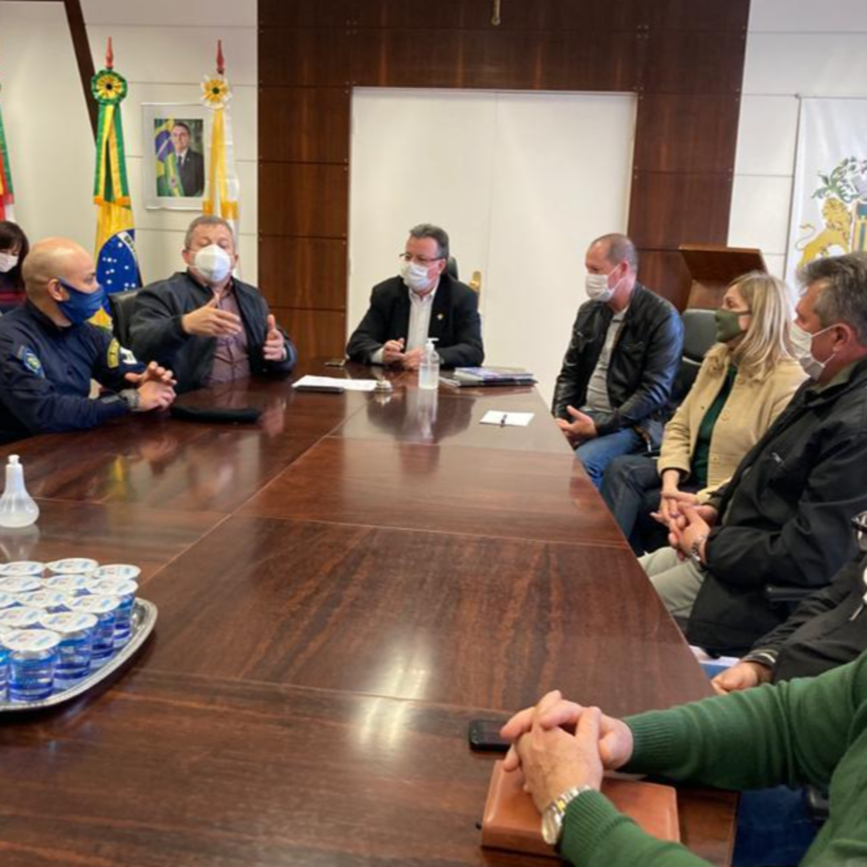 #27: Presidente Uez participa de reunião para tratar segurança no interior do município