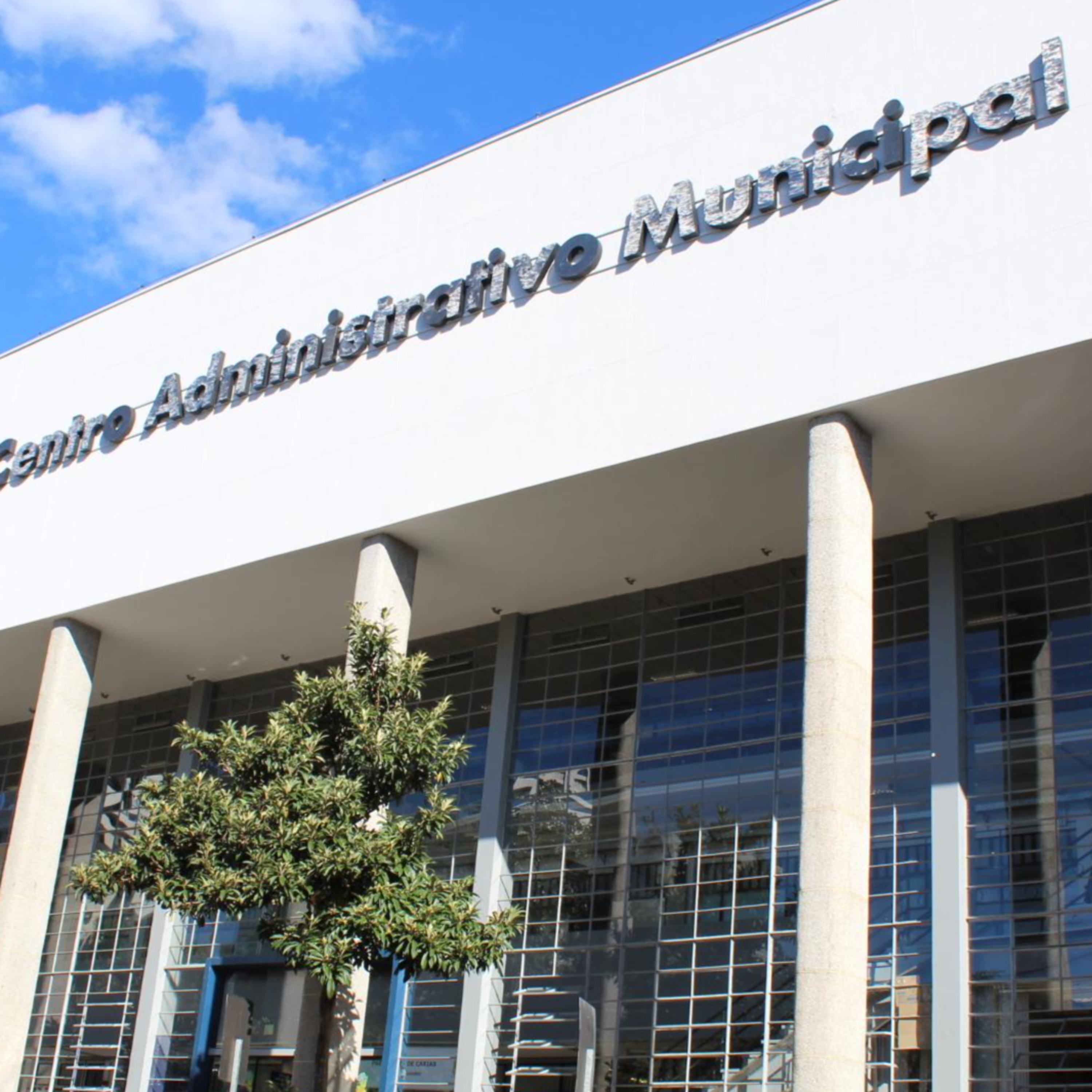 #34: Aprovada a ampliação do número de vagas a cargos de provimento efetivo do município - Dia de Sessão 