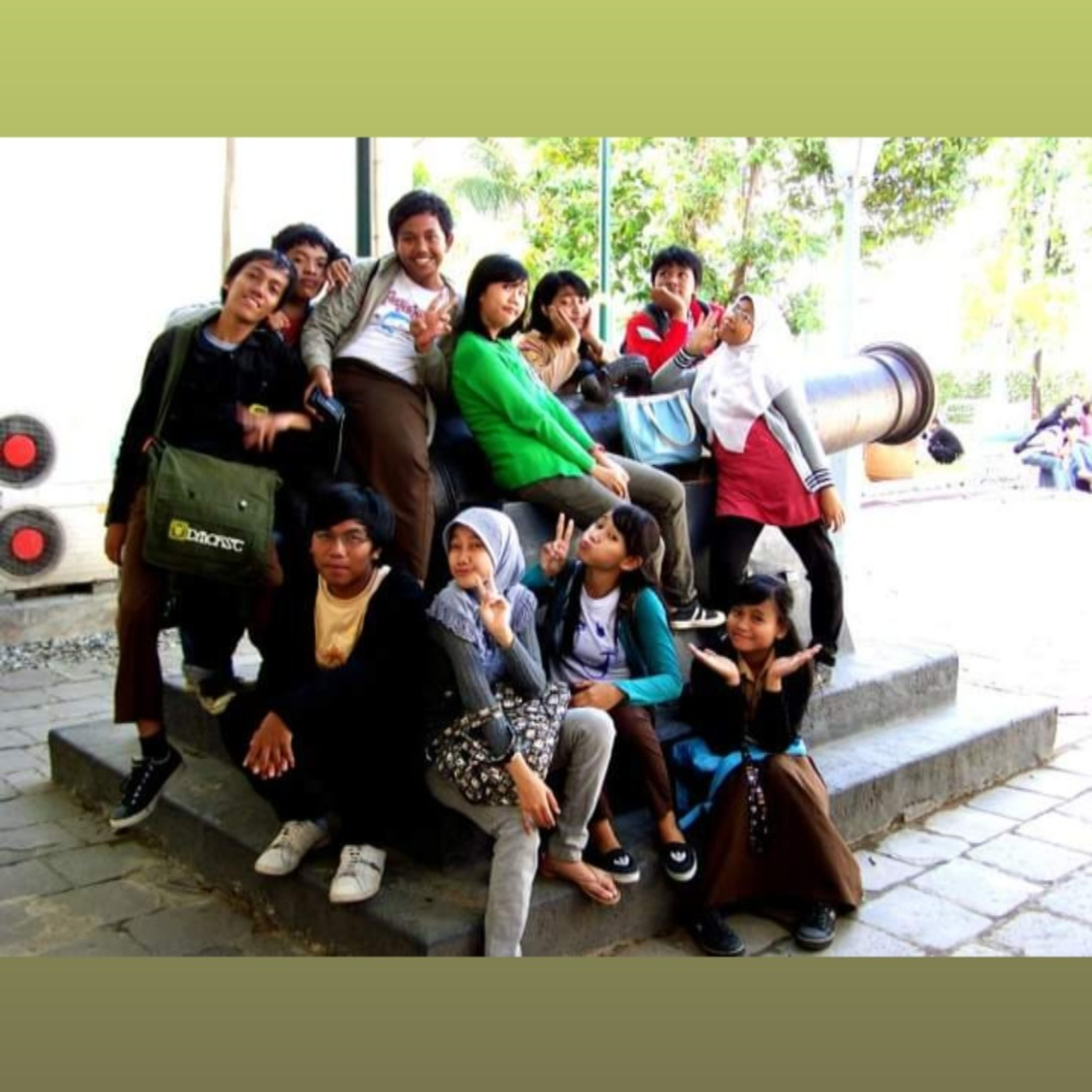 Cerpen AA
