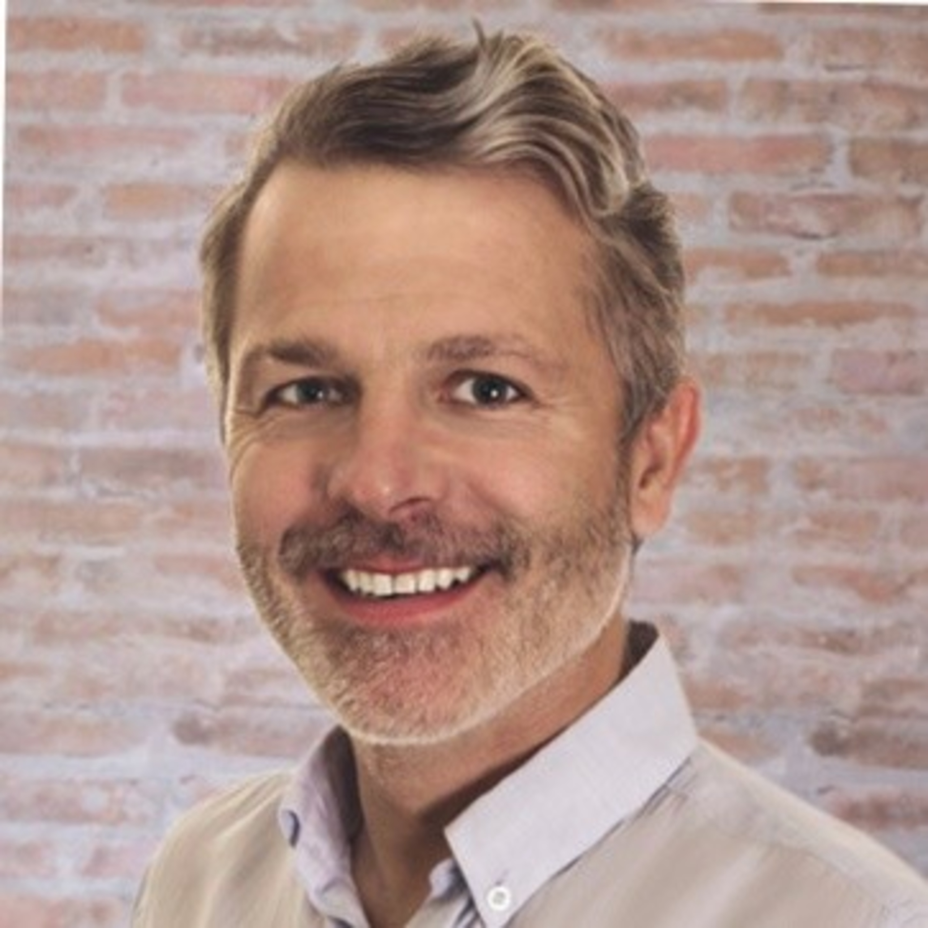 Recruiter Startup - Recruitment Podcast - Hosted by Dualta Doherty