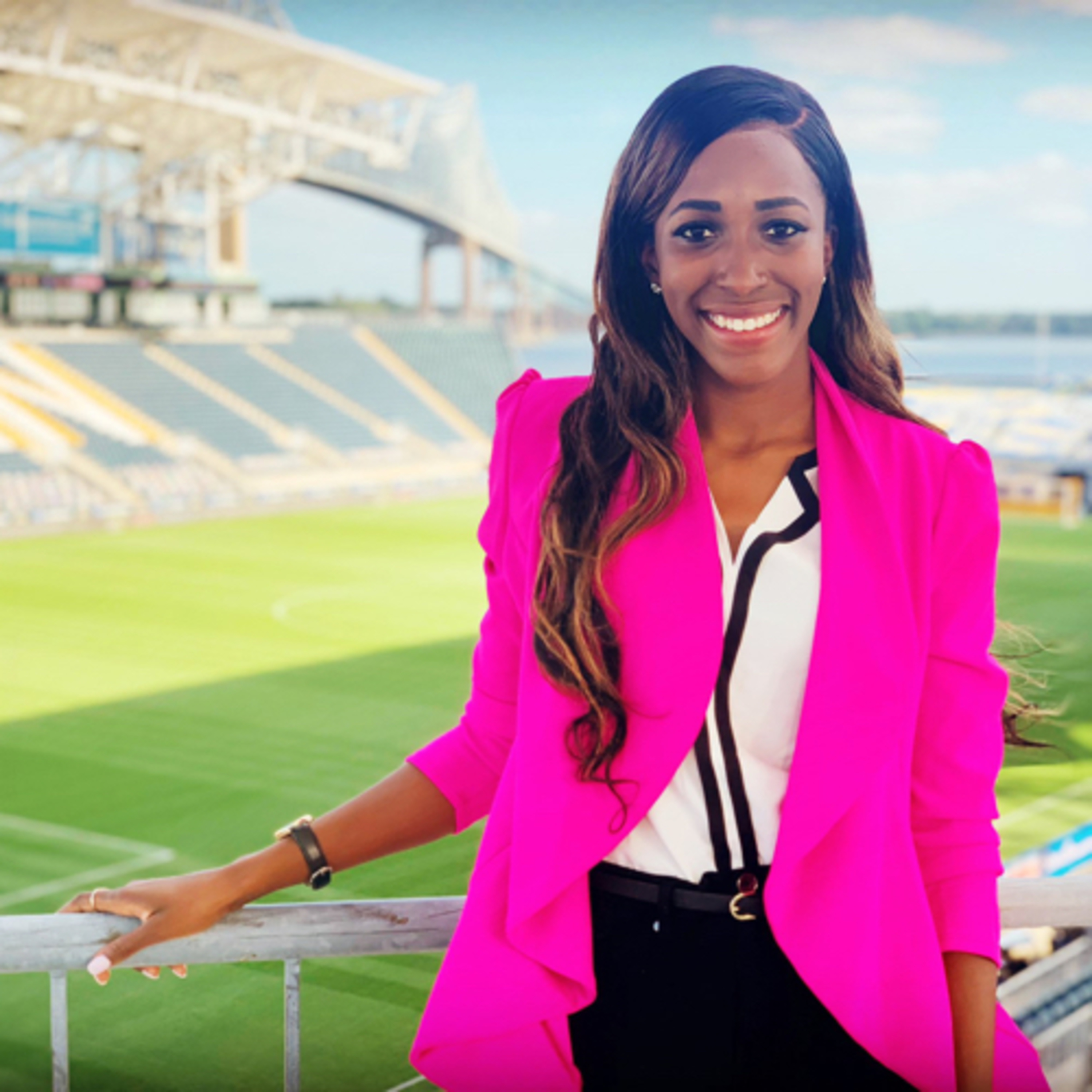 Interview with Fox Sports Radio Show Host and ESPN Sideline Reporter Renee Washington  episode artwork