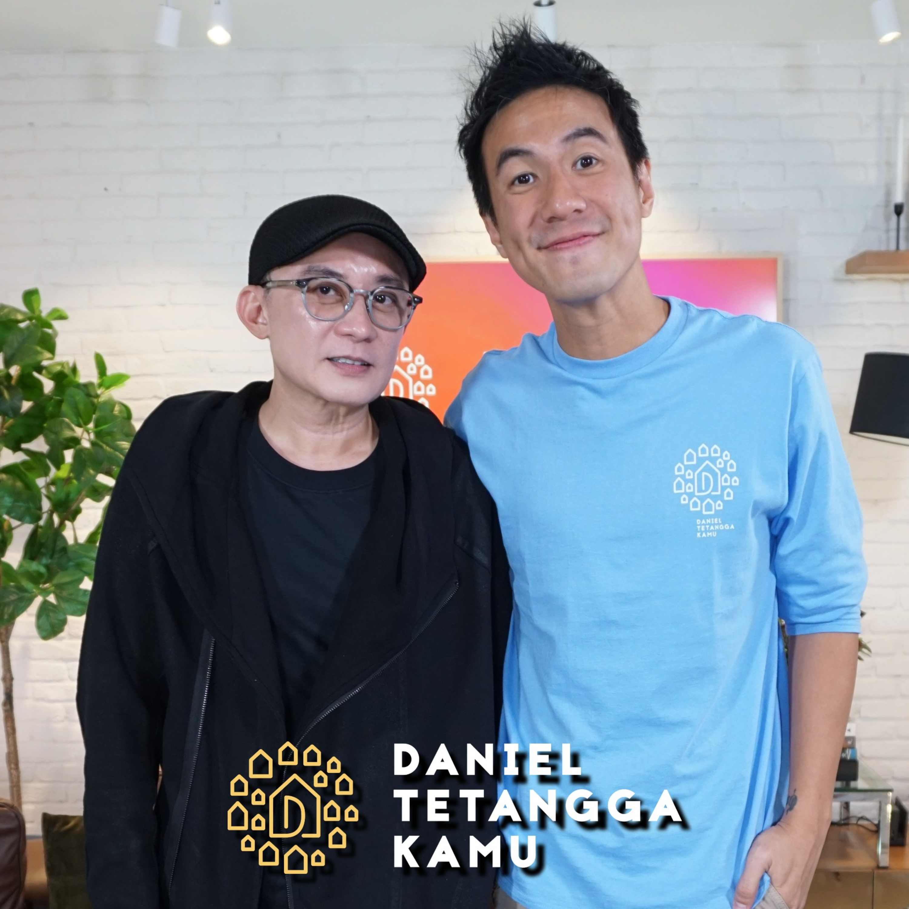 Fashion Bukan Berarti Buka-Bukaan! Kira-Kira Apa Makna Fashion Menurut Rinaldy Yunardi? episode artwork