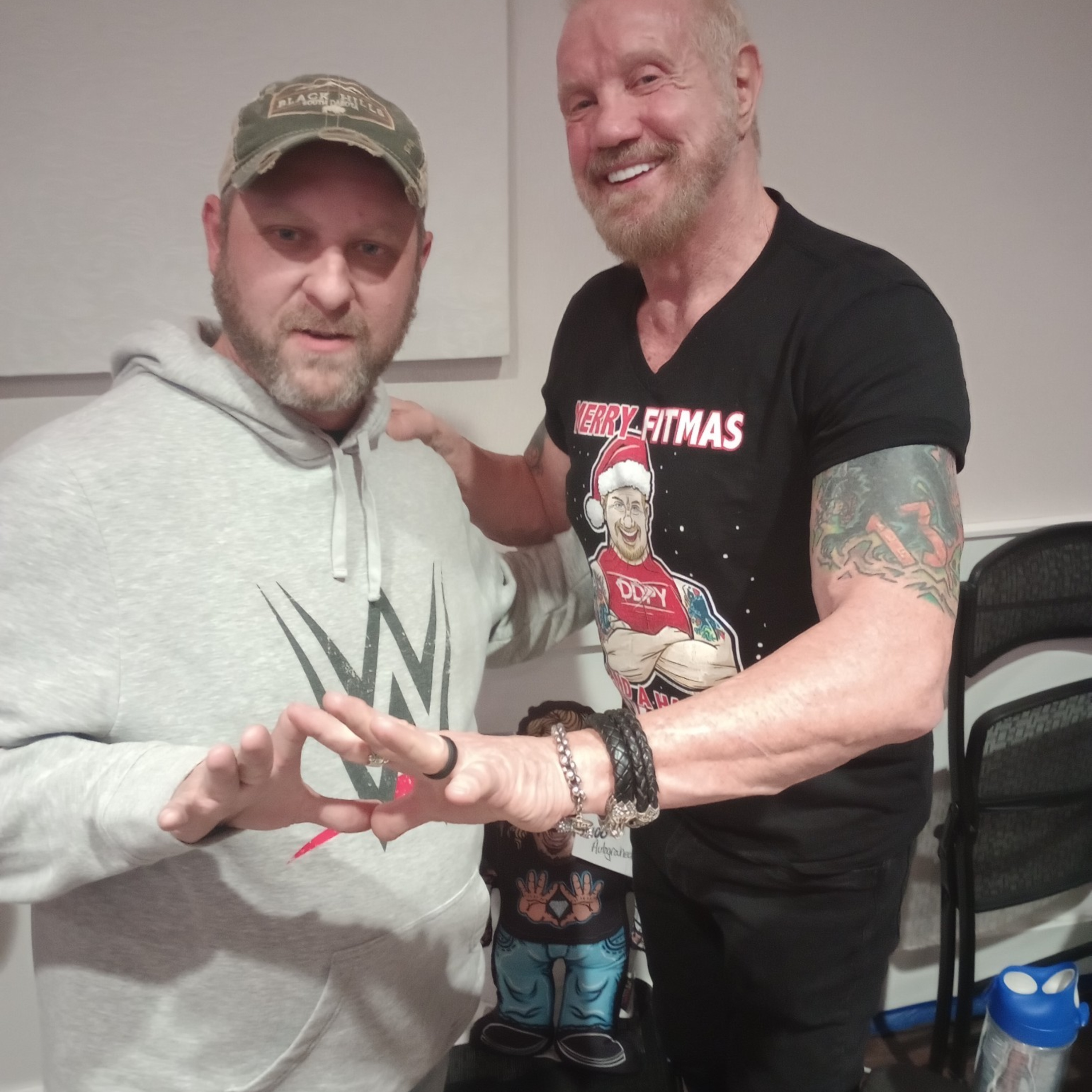 TURNBUCKLE TRASH