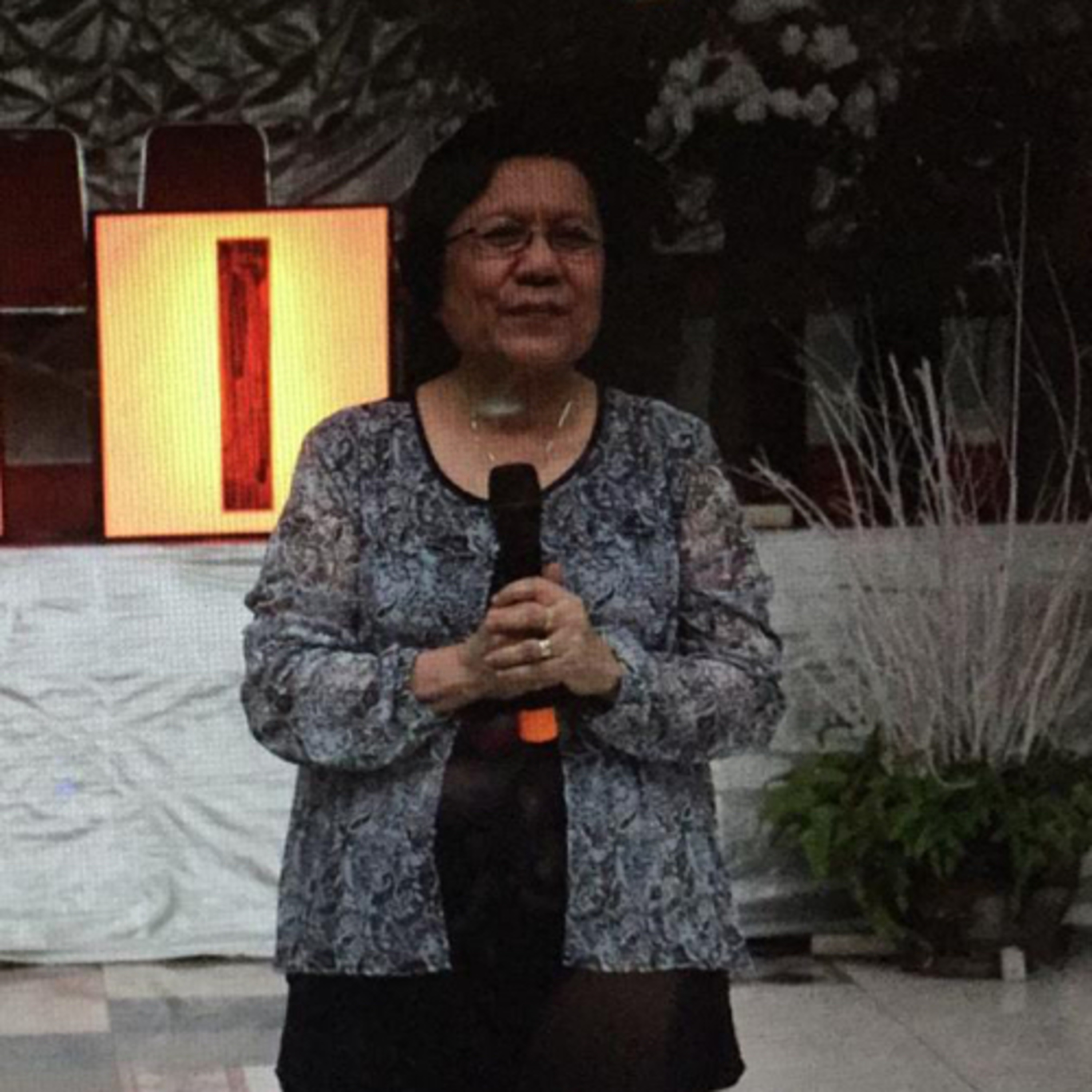 "Fokus pada Tuhan" Part 2 by Pdt dr Rhema Munthe,Sp.A (Ibu Munthe) di Pertemuan Cabang 24 Juni 2015 episode artwork