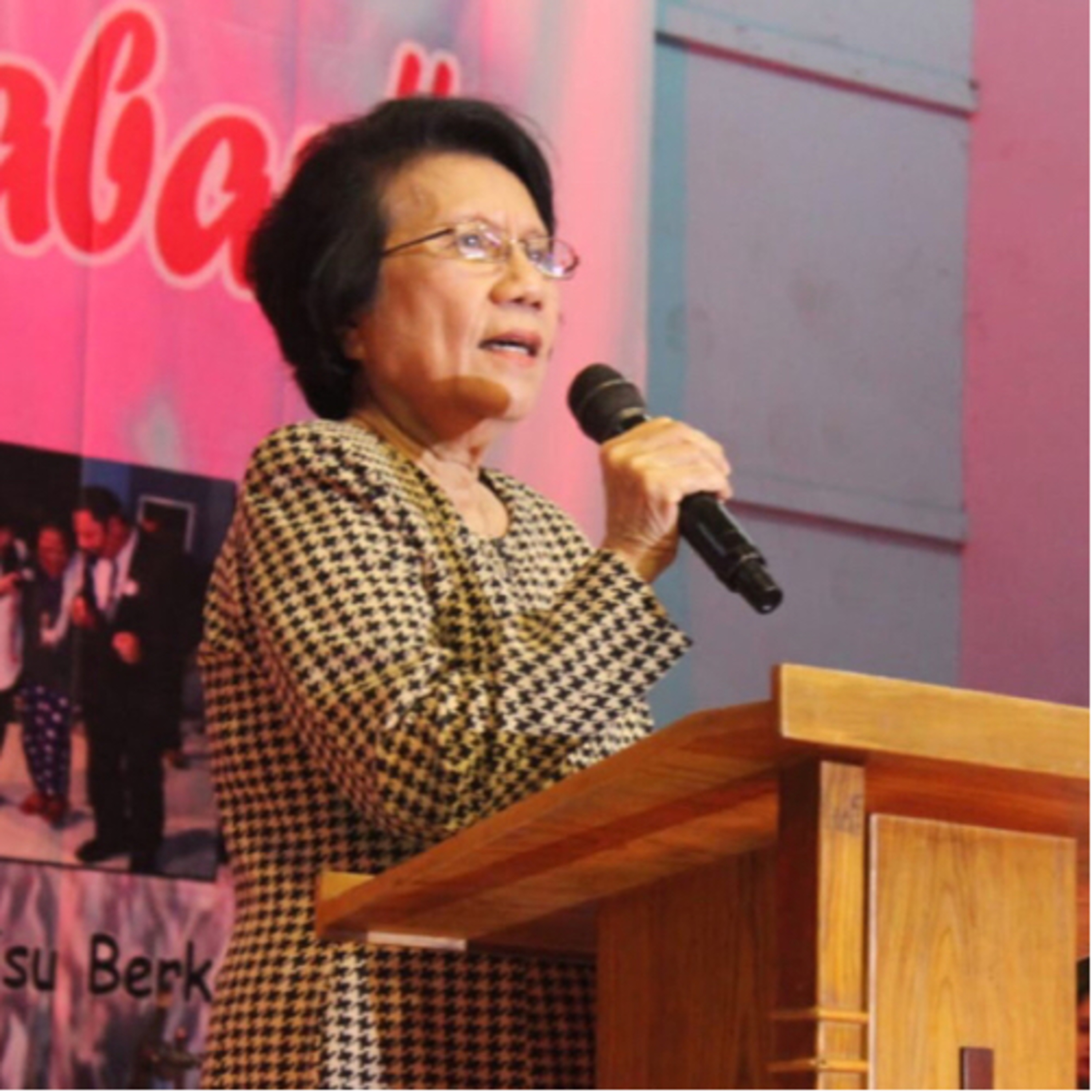 "Melawan arus dunia" by Pdt dr Rhema Munthe,Sp.A Firman di Pertemuan hamba Tuhan GKII Cabang episode artwork