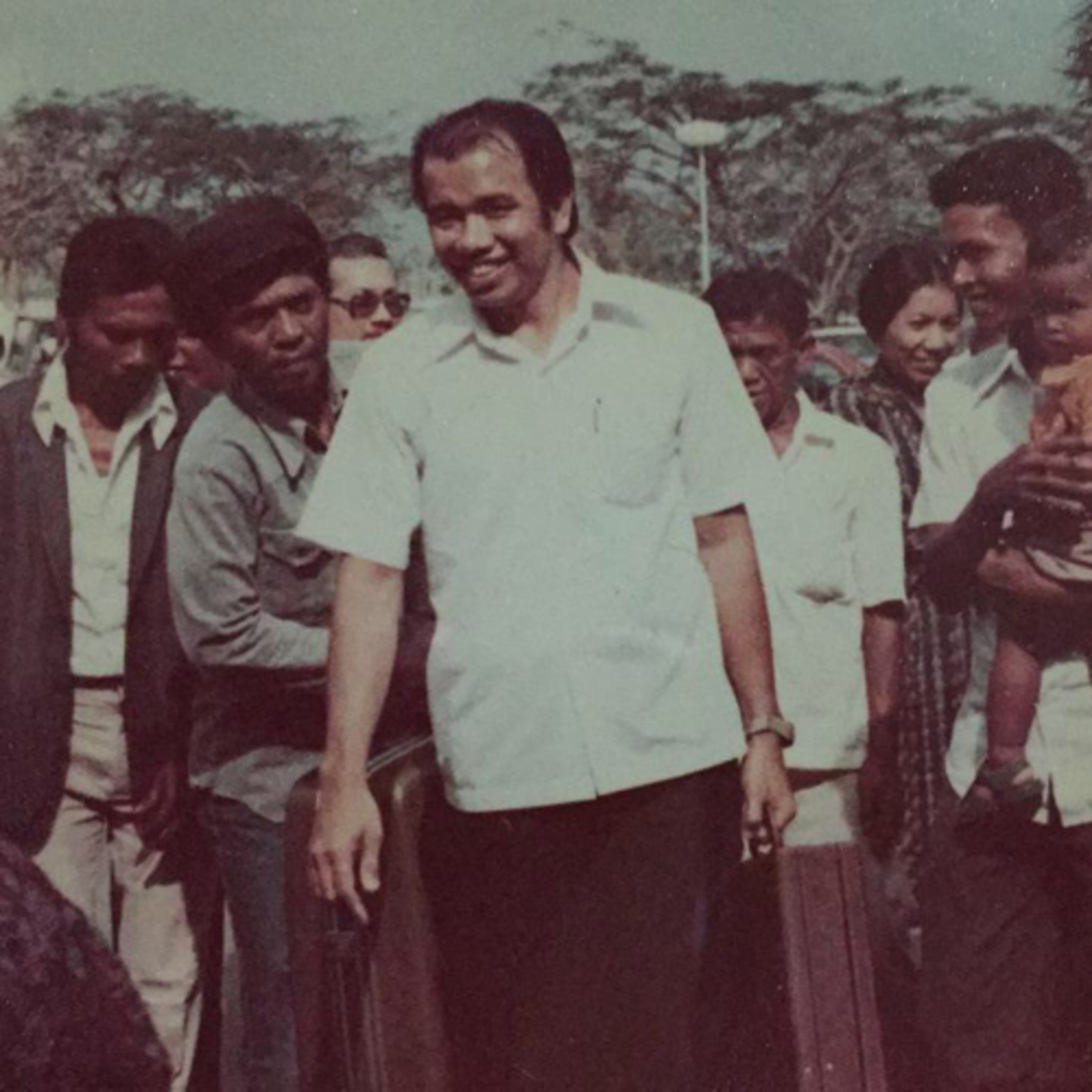 "Memenangkan jiwa dengan Kasih Tuhan" by Pdt DR Benjamin Munthe (Bapak Munthe) -Full Version- episode artwork