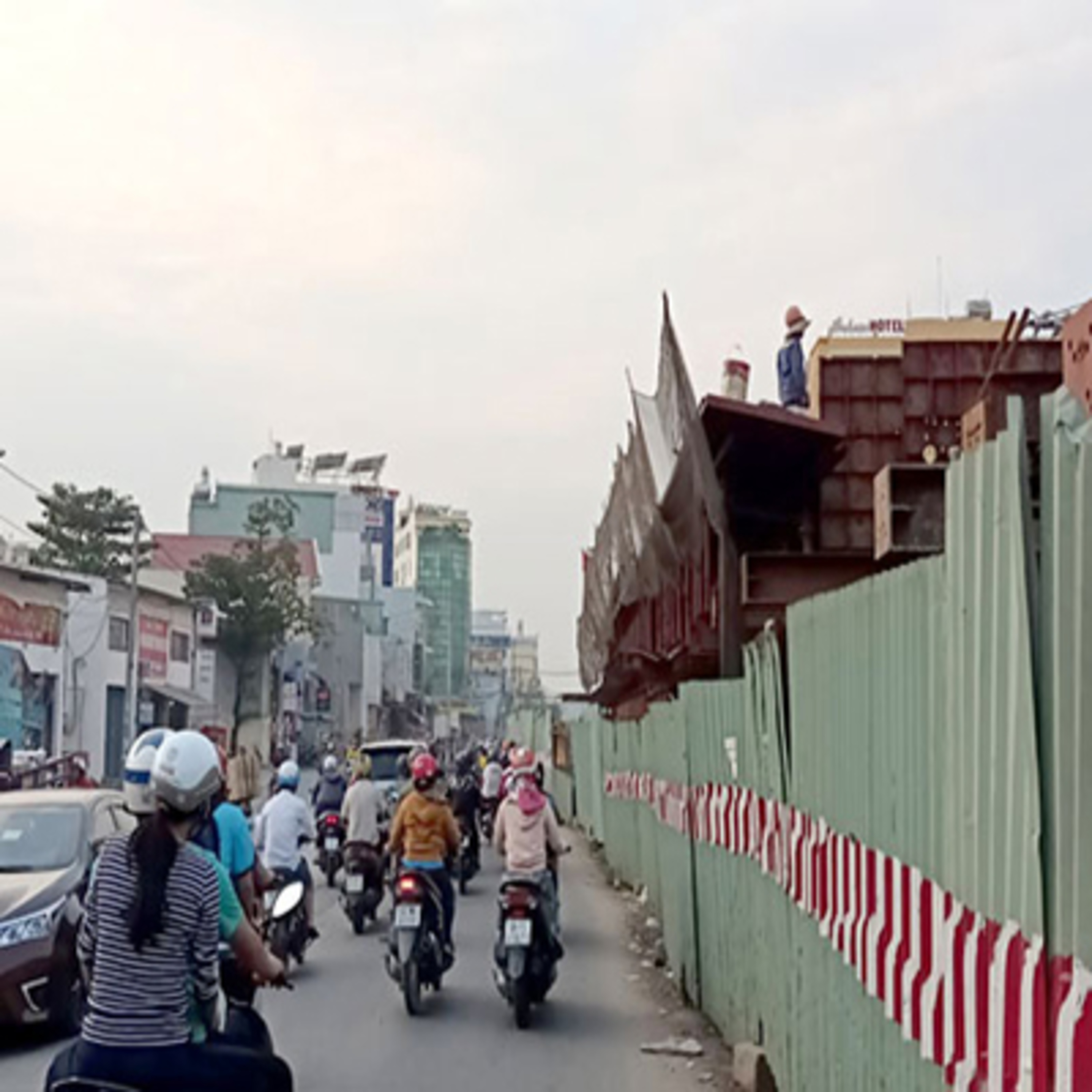 Thị thành ký: Hàng loạt công trình trọng điểm ở TPHCM bị “đắp chiếu  episode artwork