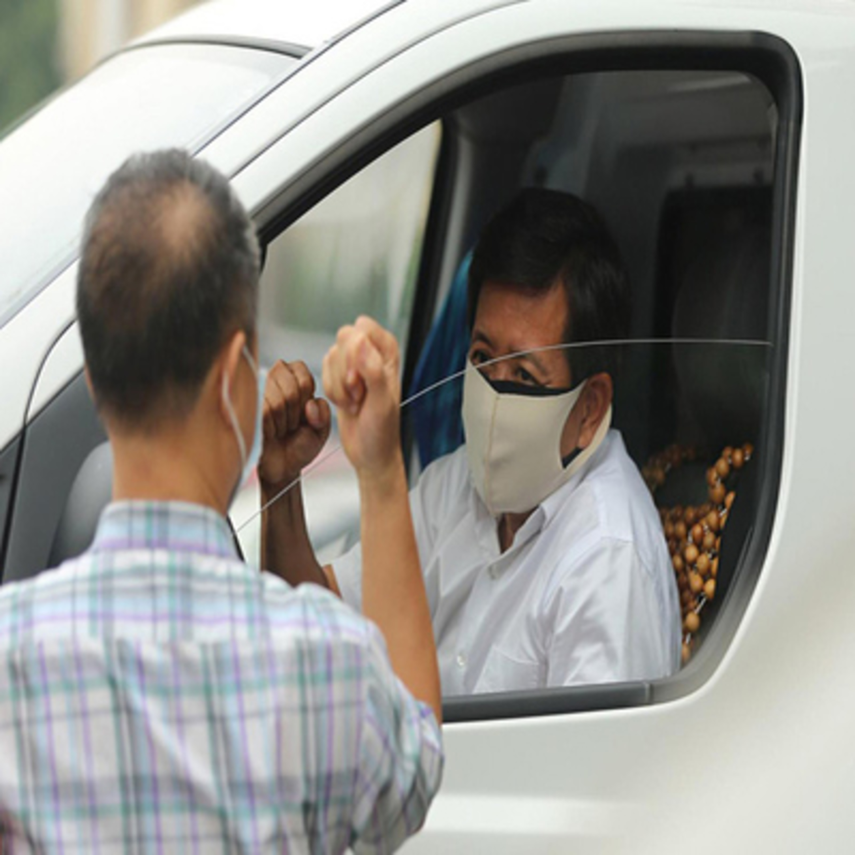 Cẩm nang đô thị: Khi sự tử tế bị hoài nghi 