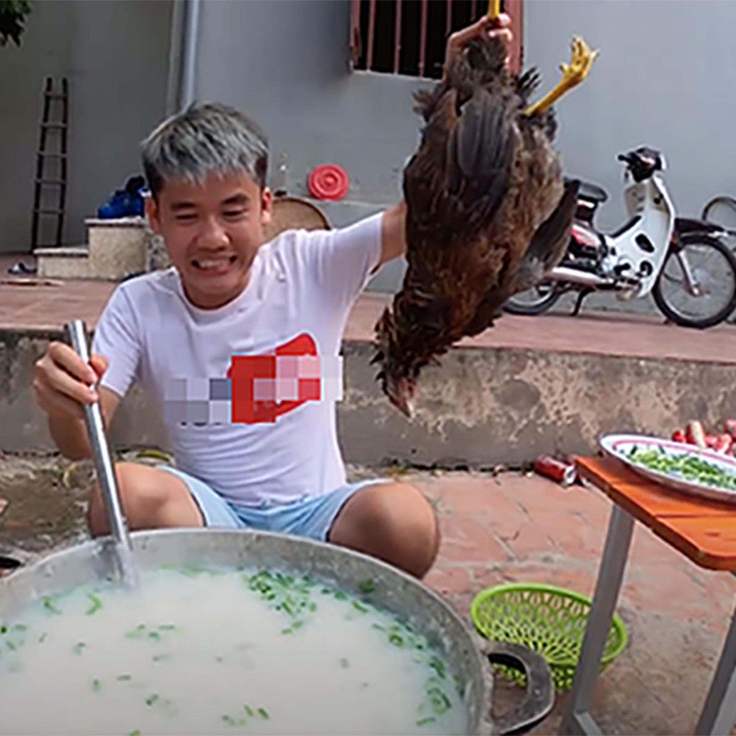 Đối thoại: Tại sao youtube lại tràn lan clip nhảm nhí? episode artwork