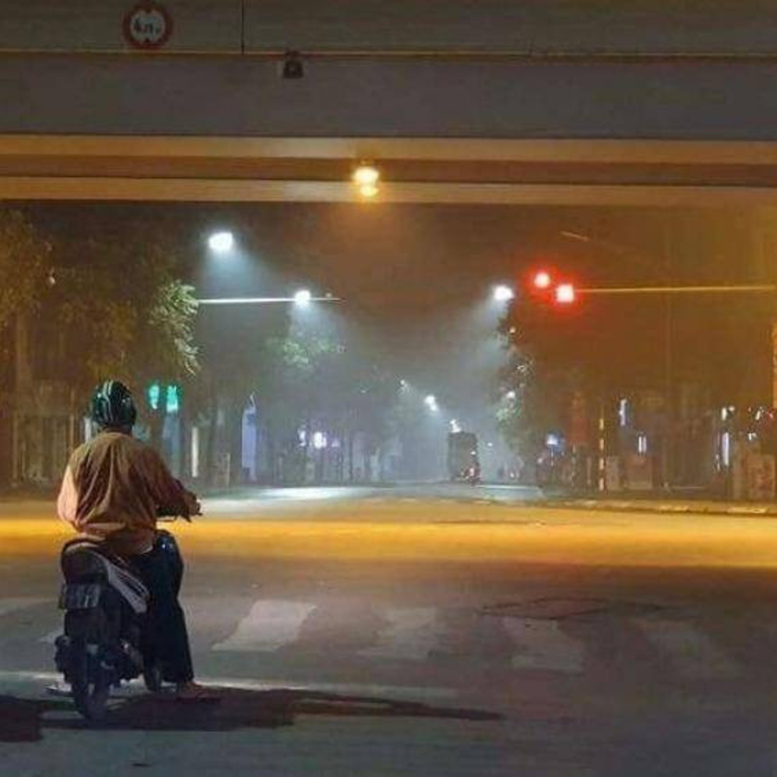 Cẩm nang: Dừng chờ đèn đỏ trong đêm
