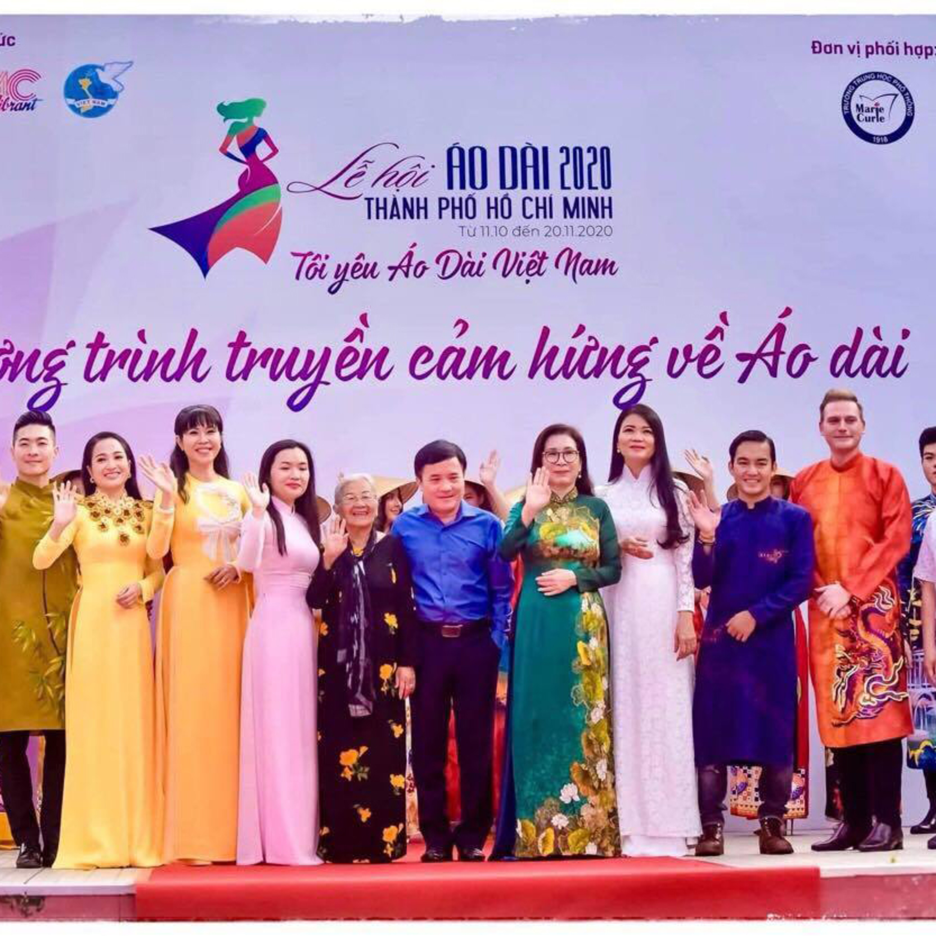 Đối thoại: Đề xuất nam sinh mặc áo dài thứ hai đầu tuần: Làm sao cho hợp lý?  episode artwork