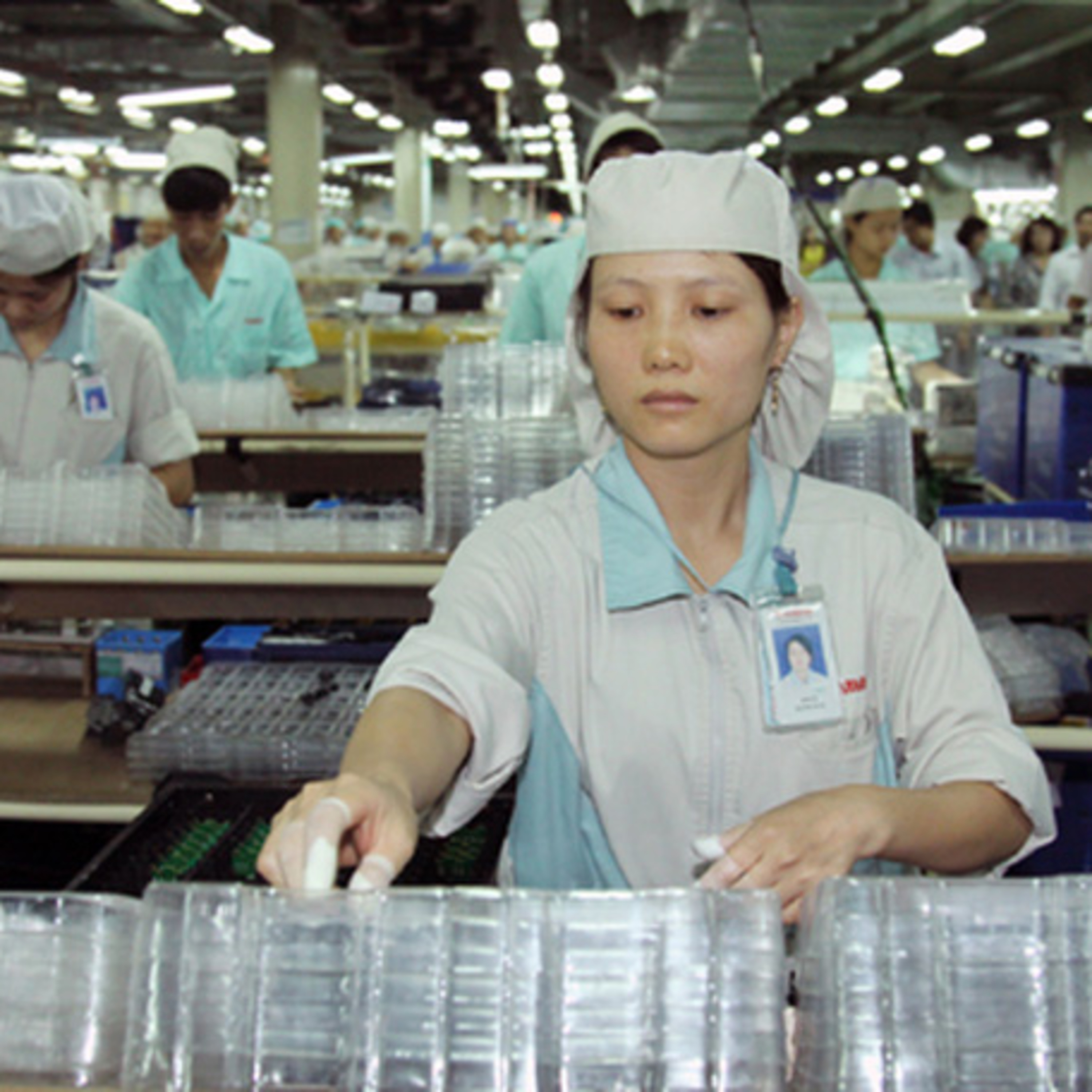 Đối thoại: Từ 2021, được sử dụng lao động nữ nuôi con dưới 12 tháng tuổi làm ca đêm episode artwork