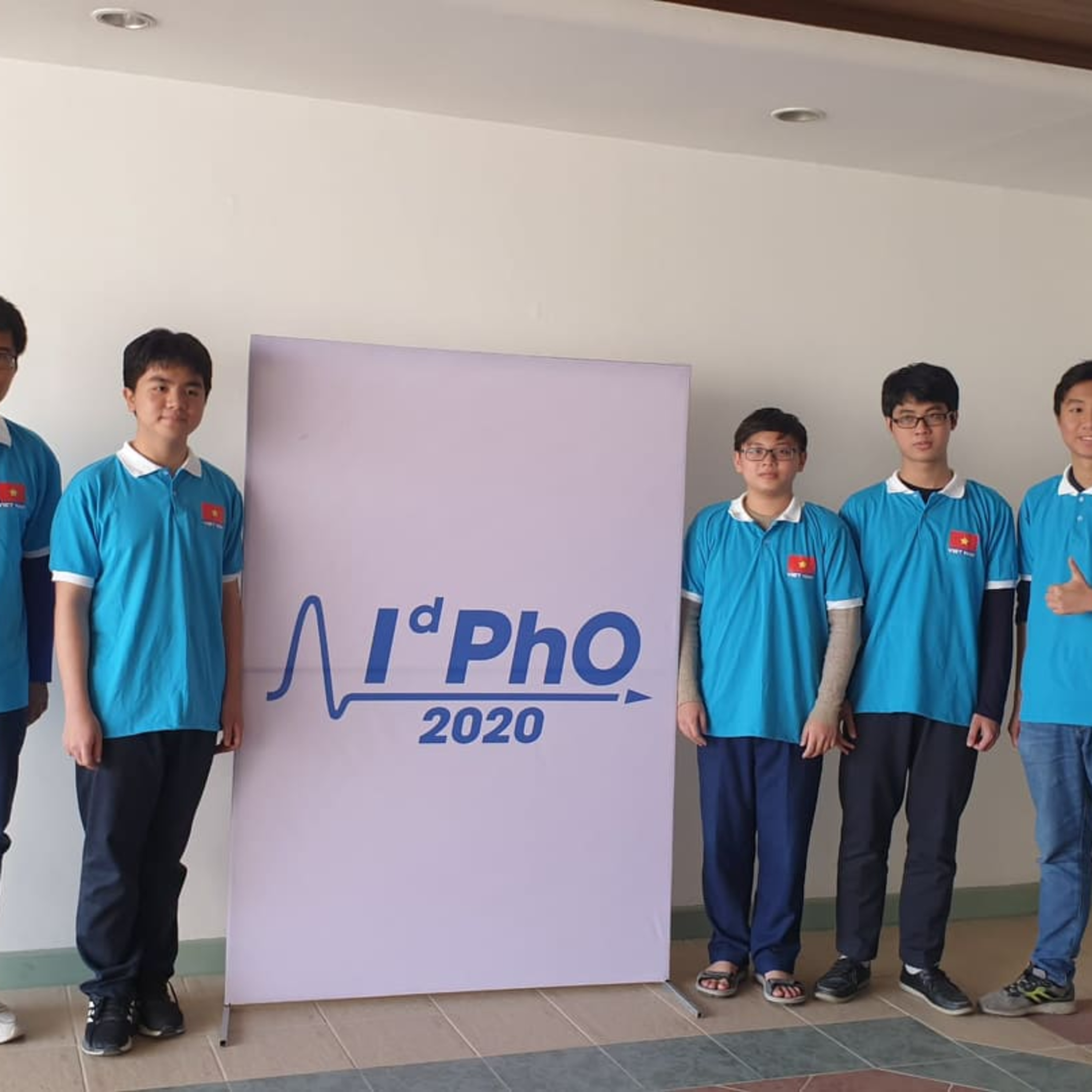 Đối thoại: Lần đầu Việt Nam có học sinh 15 tuổi đoạt Huy chương Olympic về Vật lý episode artwork