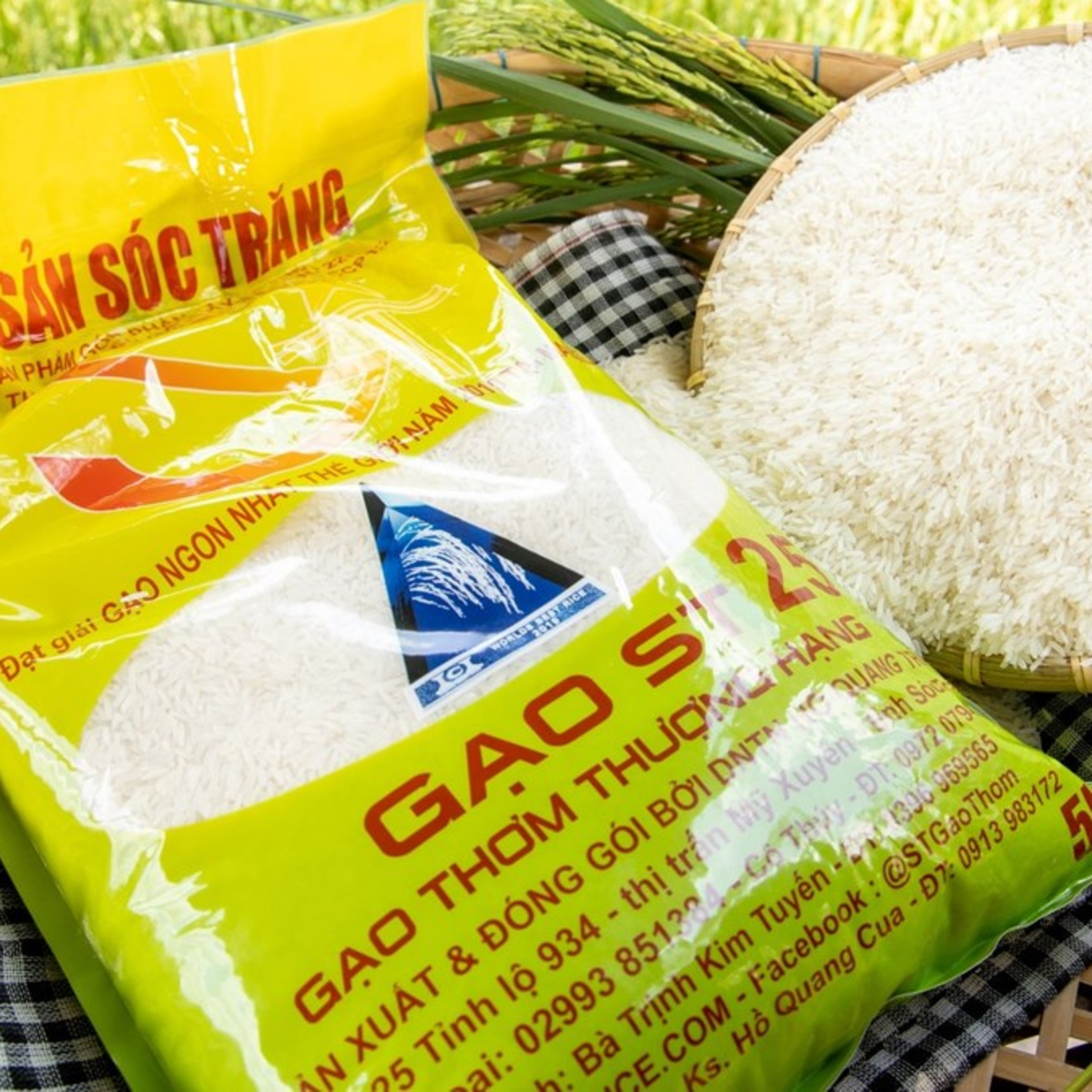 'Cha đẻ' gạo ST25 nói gì về việc có dấu hiệu bị làm giả? 