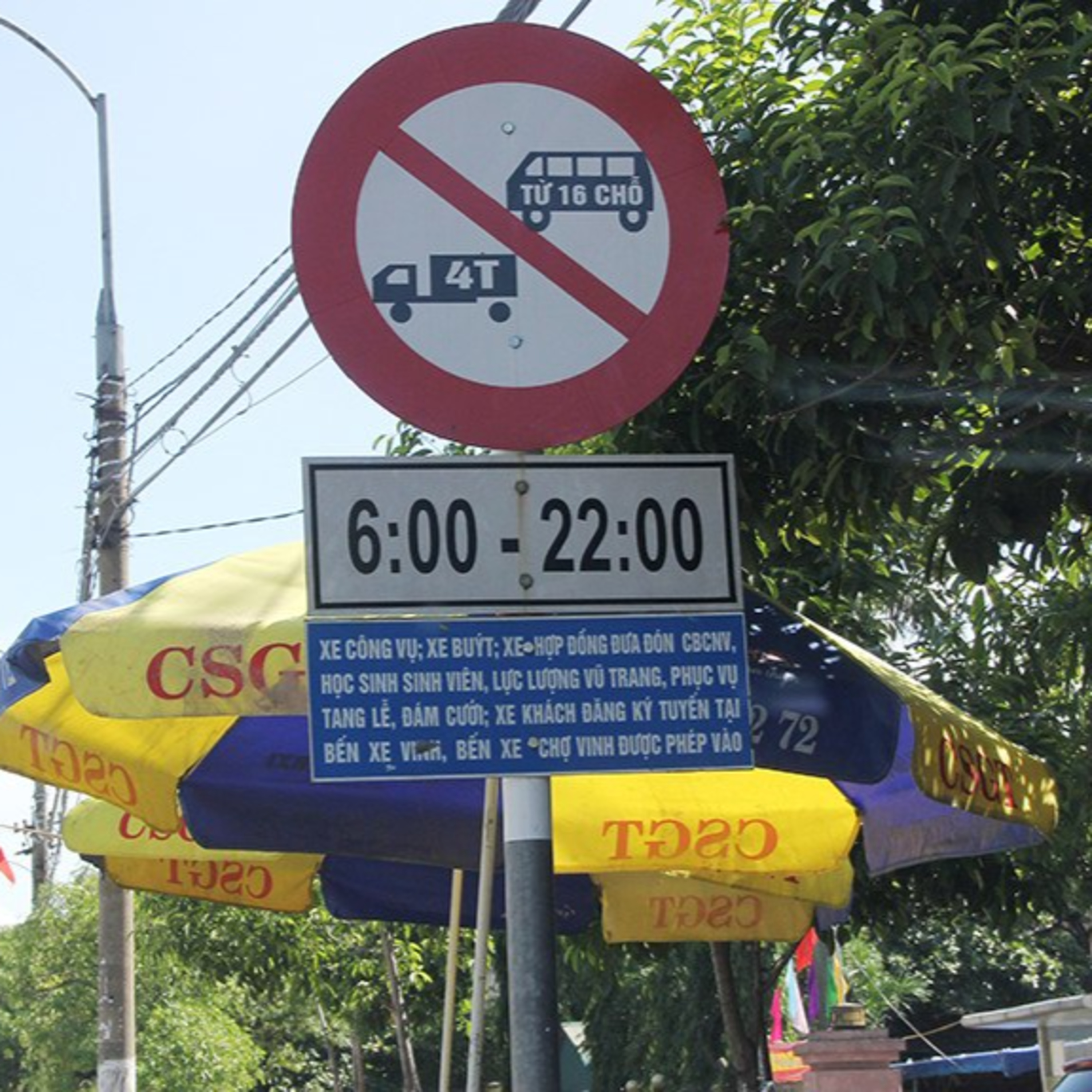 Xe tải đi vào giờ cấm và những cái chết được báo trước 