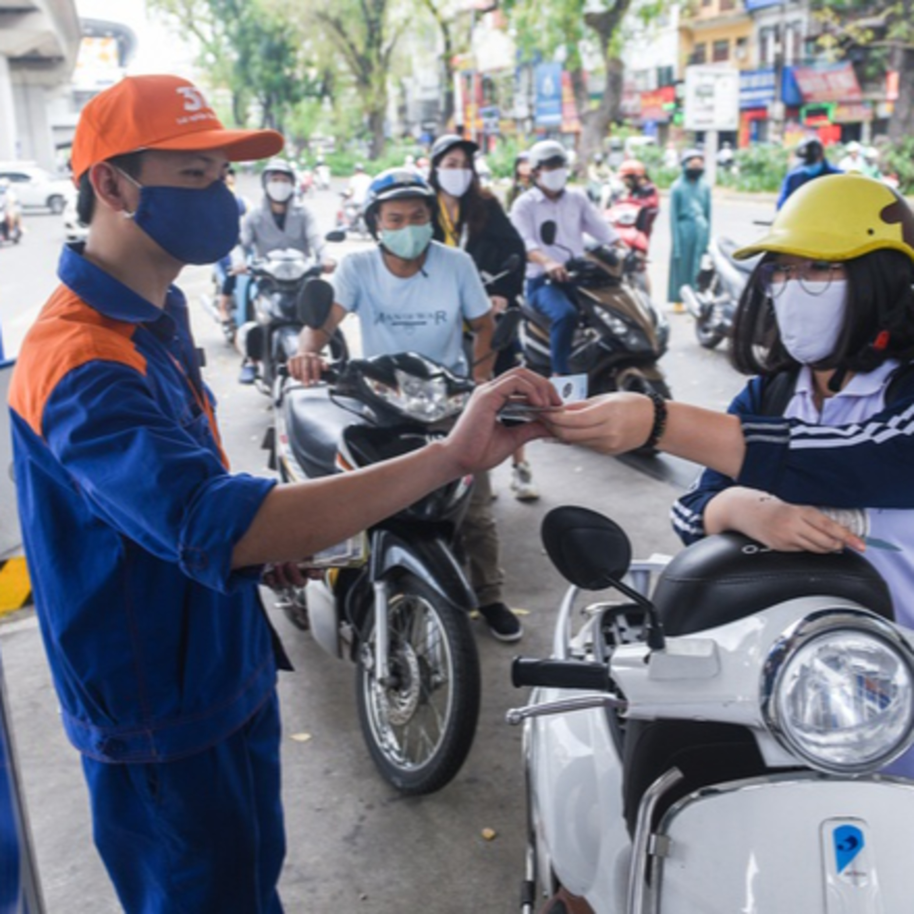 Đổ xăng thông thái episode artwork