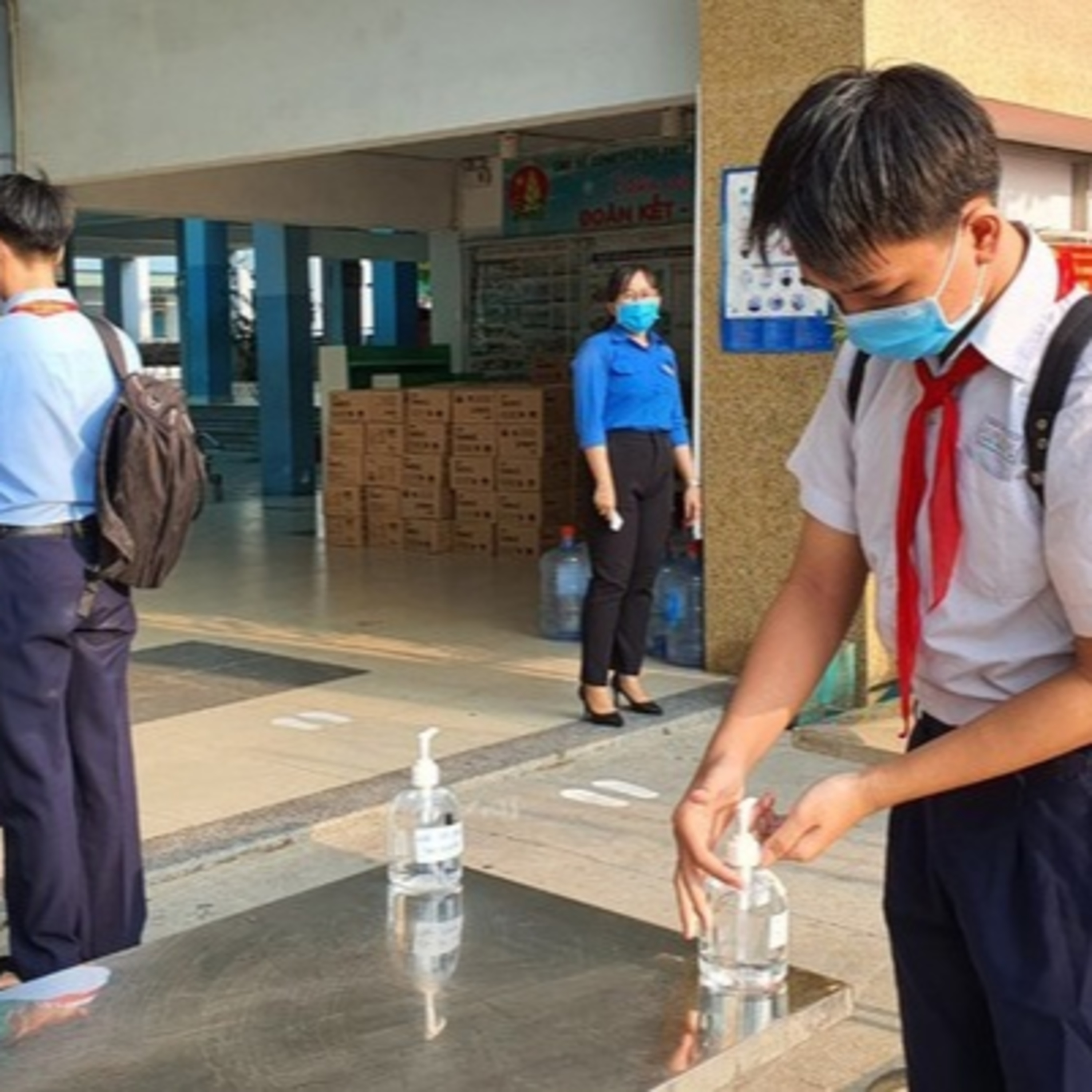  Quá ít học sinh đi học trực tiếp, có nhất thiết mở cửa trường? 