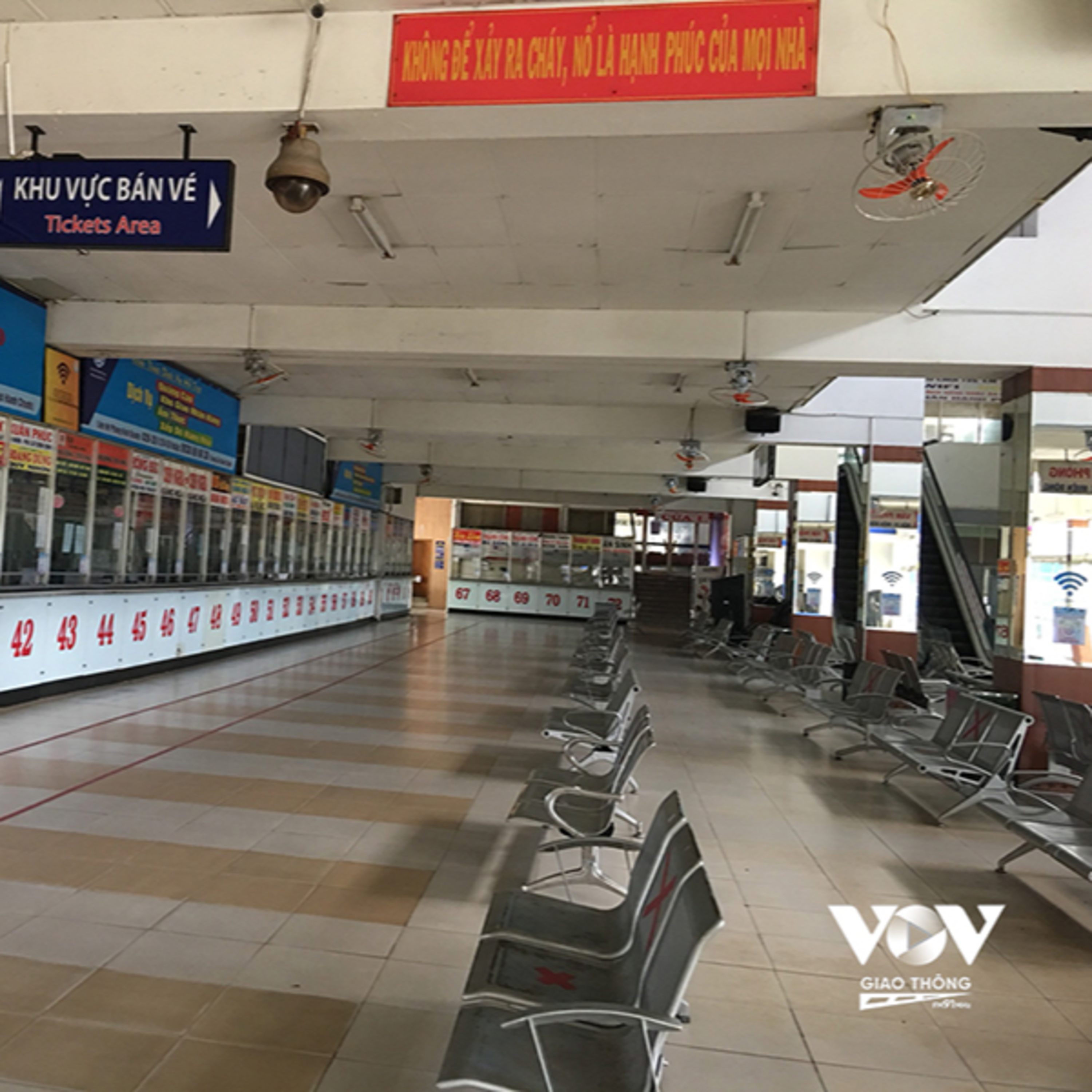Chỉ hơn 1 tháng nữa Tết Nguyên Đán, vé xe vẫn ế ẩm, bến bãi vẫn đìu hiu