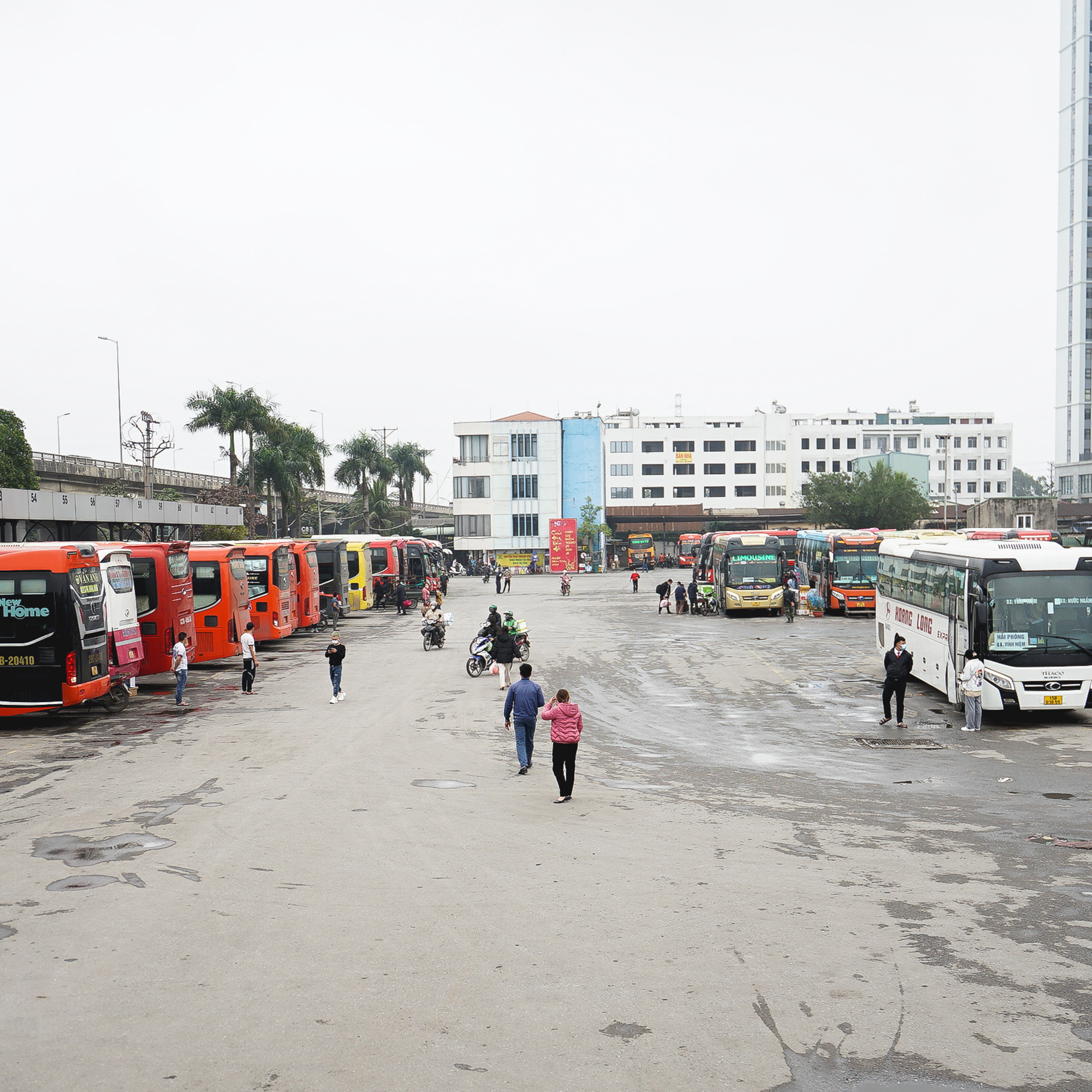 Xe đò cận Tết: Được 6-7 khách đã là được mùa 