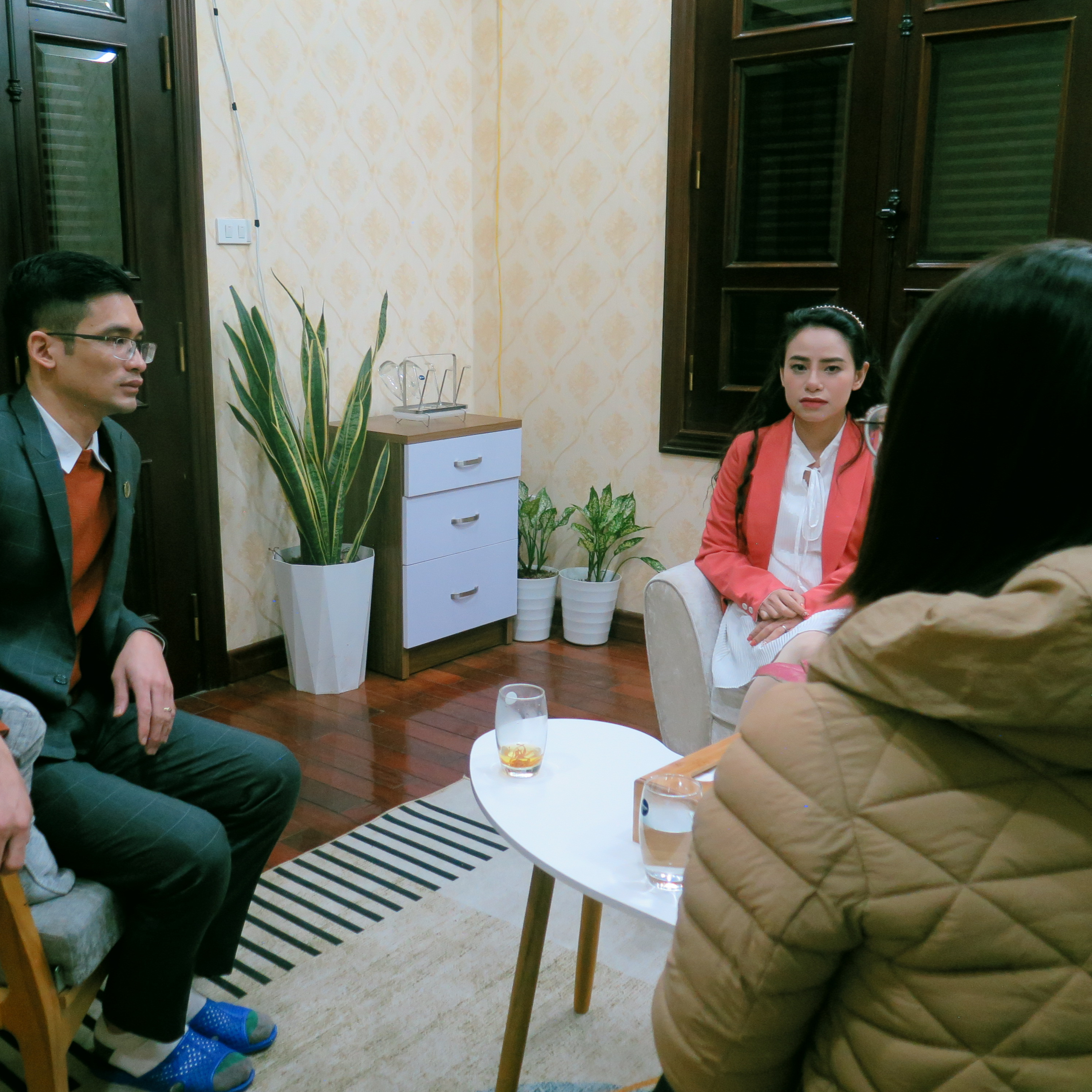 Tổn thương tâm lý mùa dịch (Kỳ 2): Cơn bùng phát các vấn đề tâm lý xã hội